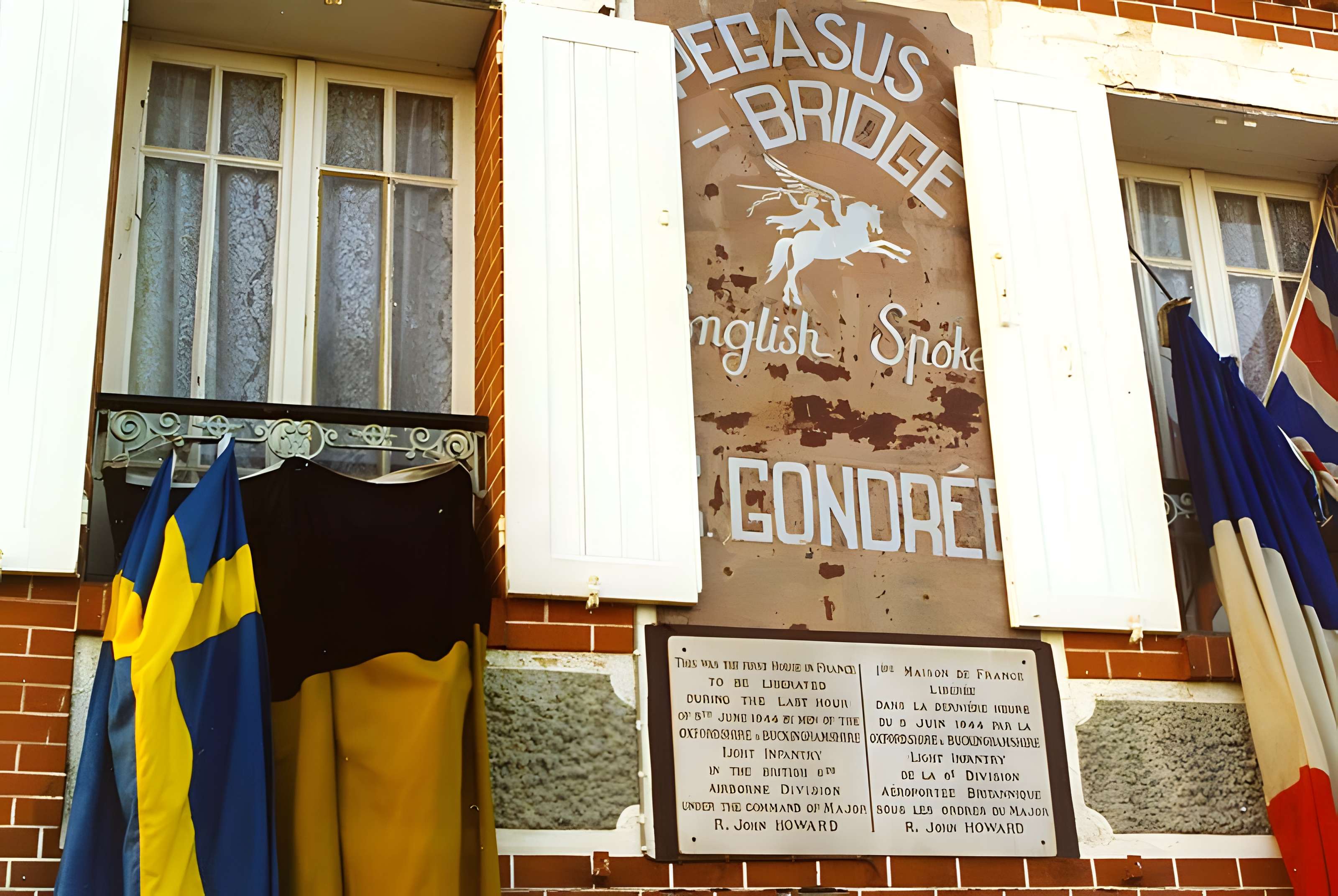 Café Gondrée à Bénouville