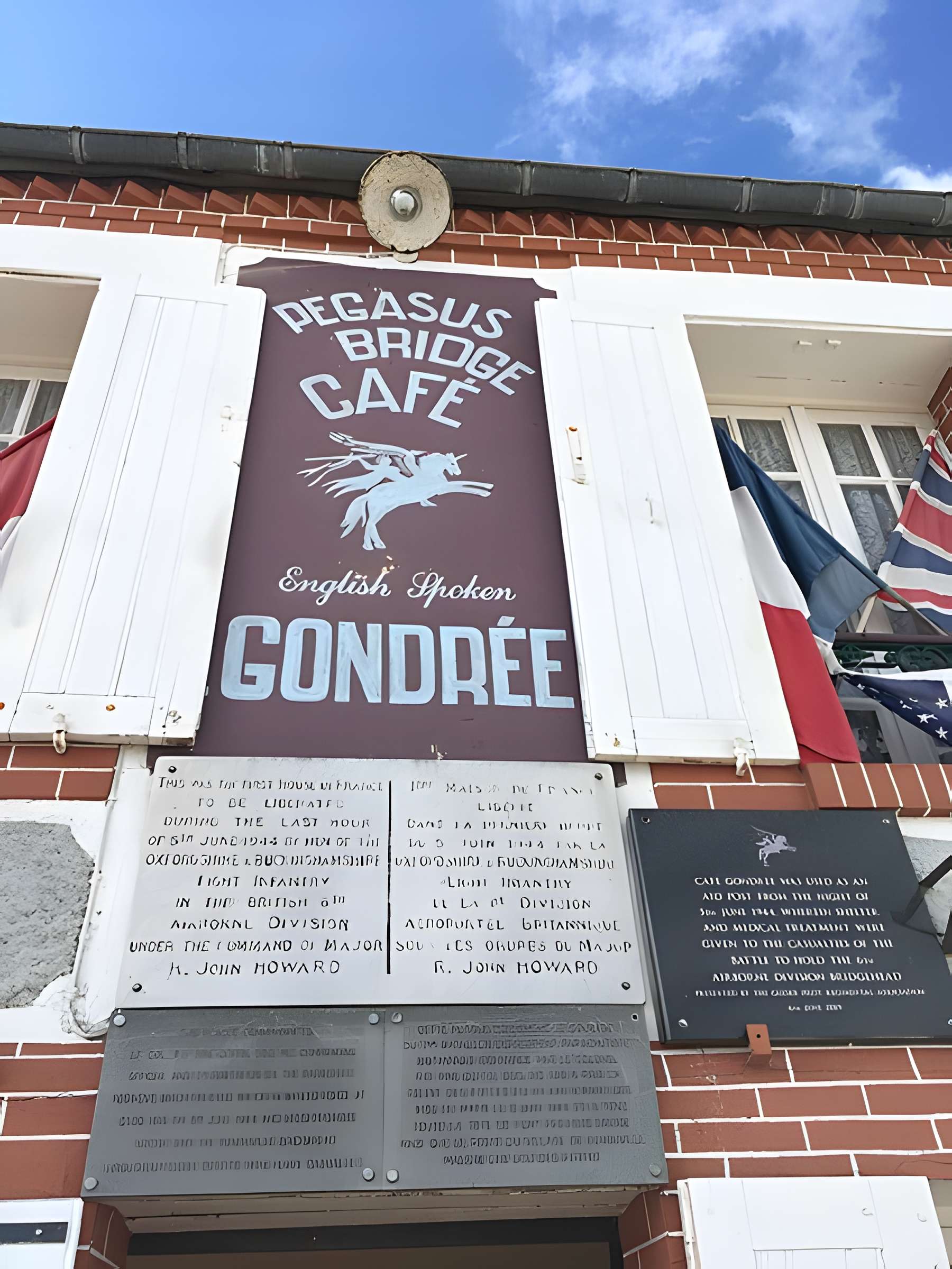 Café Gondrée à Bénouville