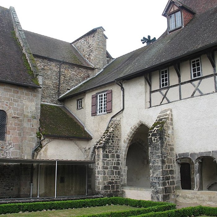 Photo de Abbaye de Menat