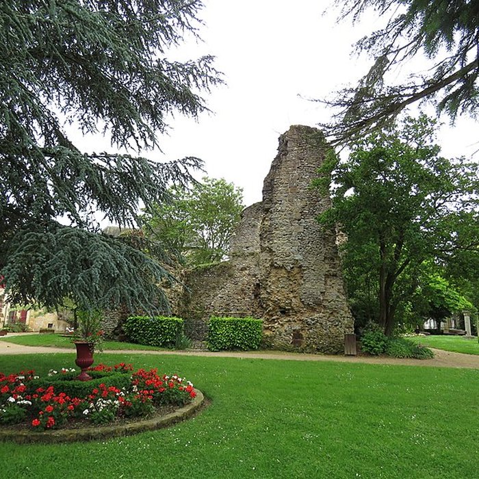 Photo de Château de Fresnay-sur-Sarthe