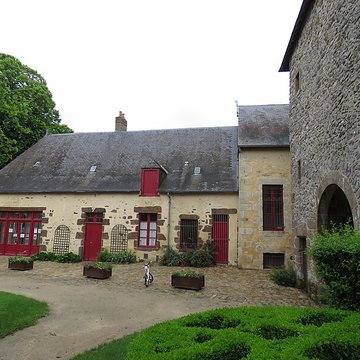 Château de Fresnay-sur-Sarthe