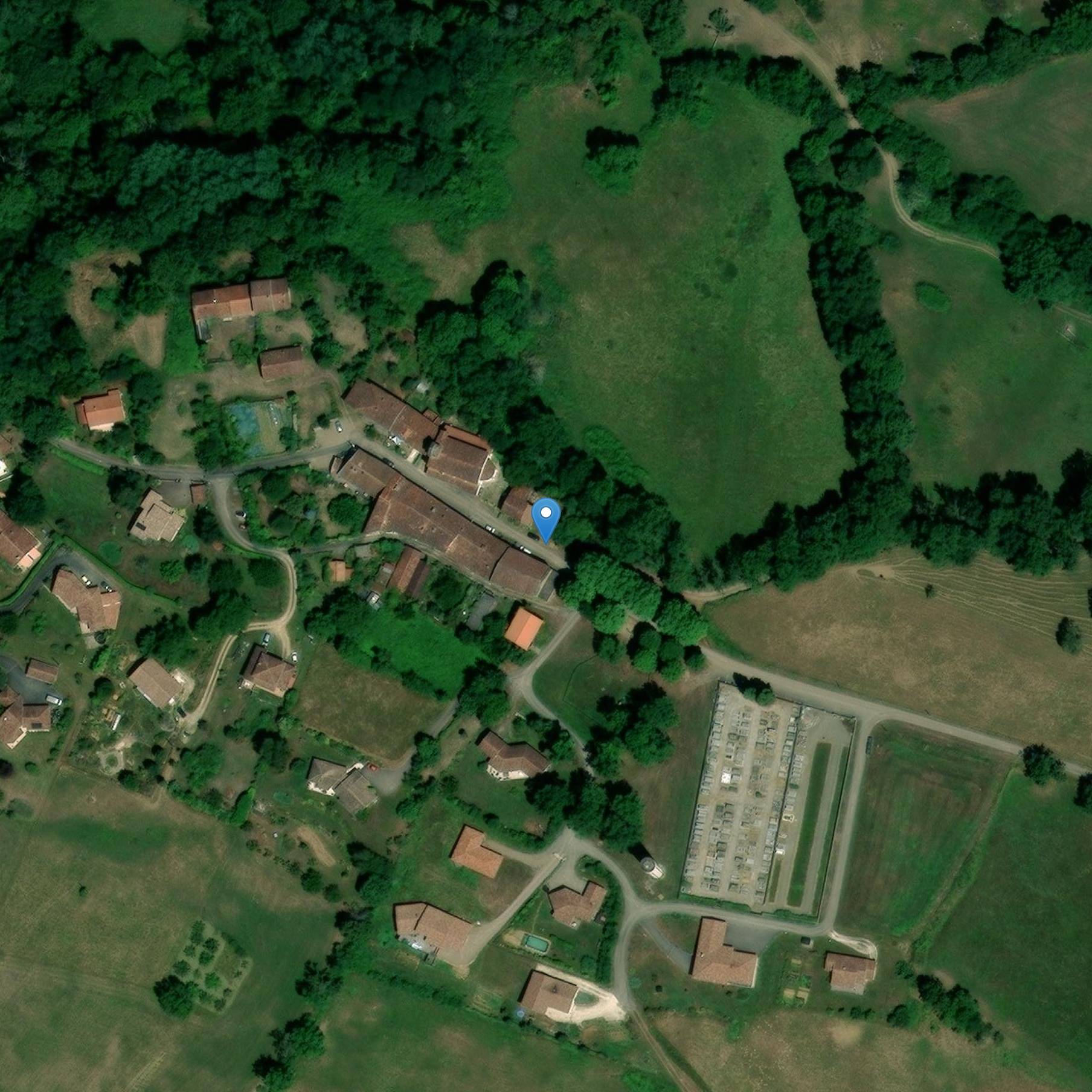 Photo de Kirche der Geburt der Muttergottes von Lescure