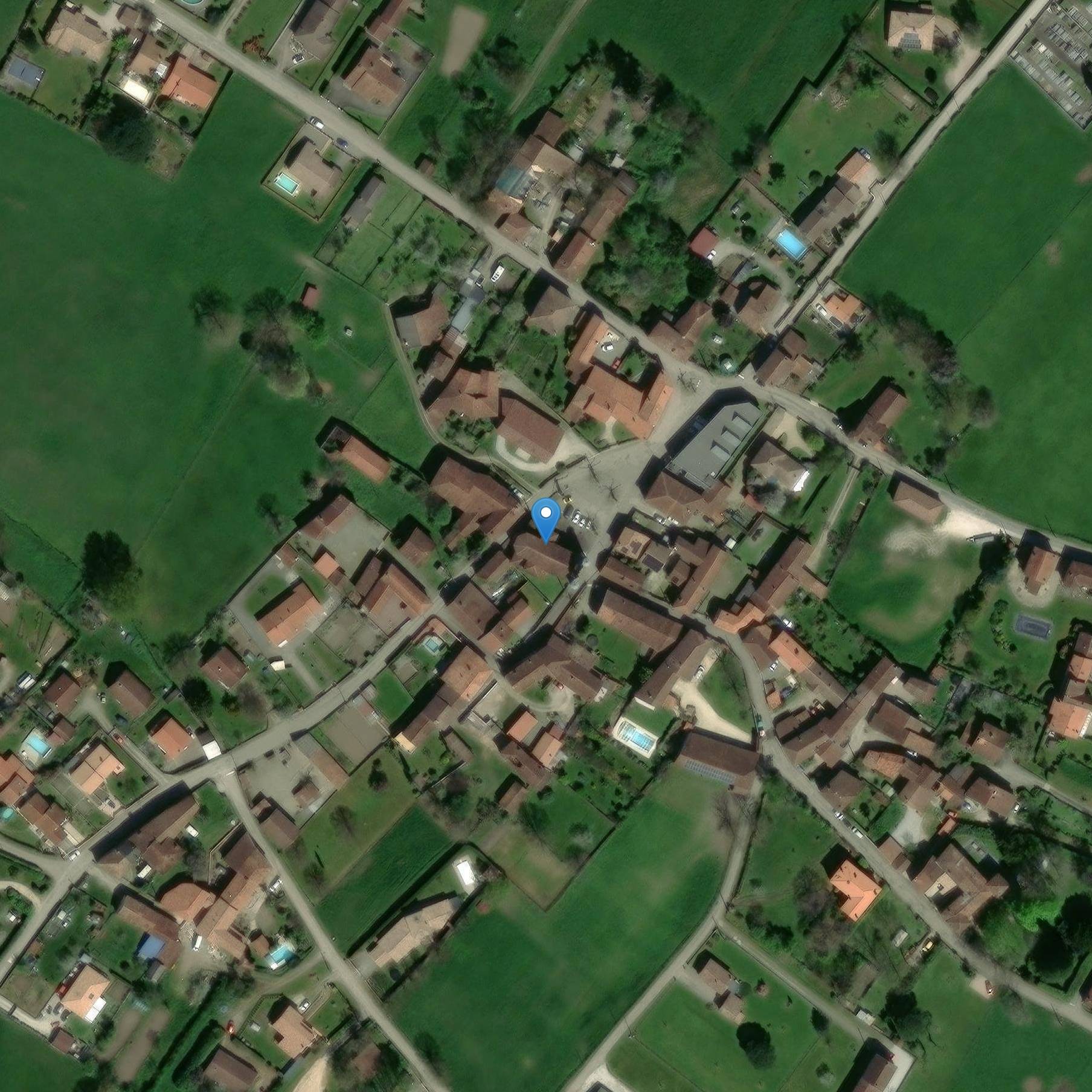 Photo de Iglesia de San Miguel de Sentaraille