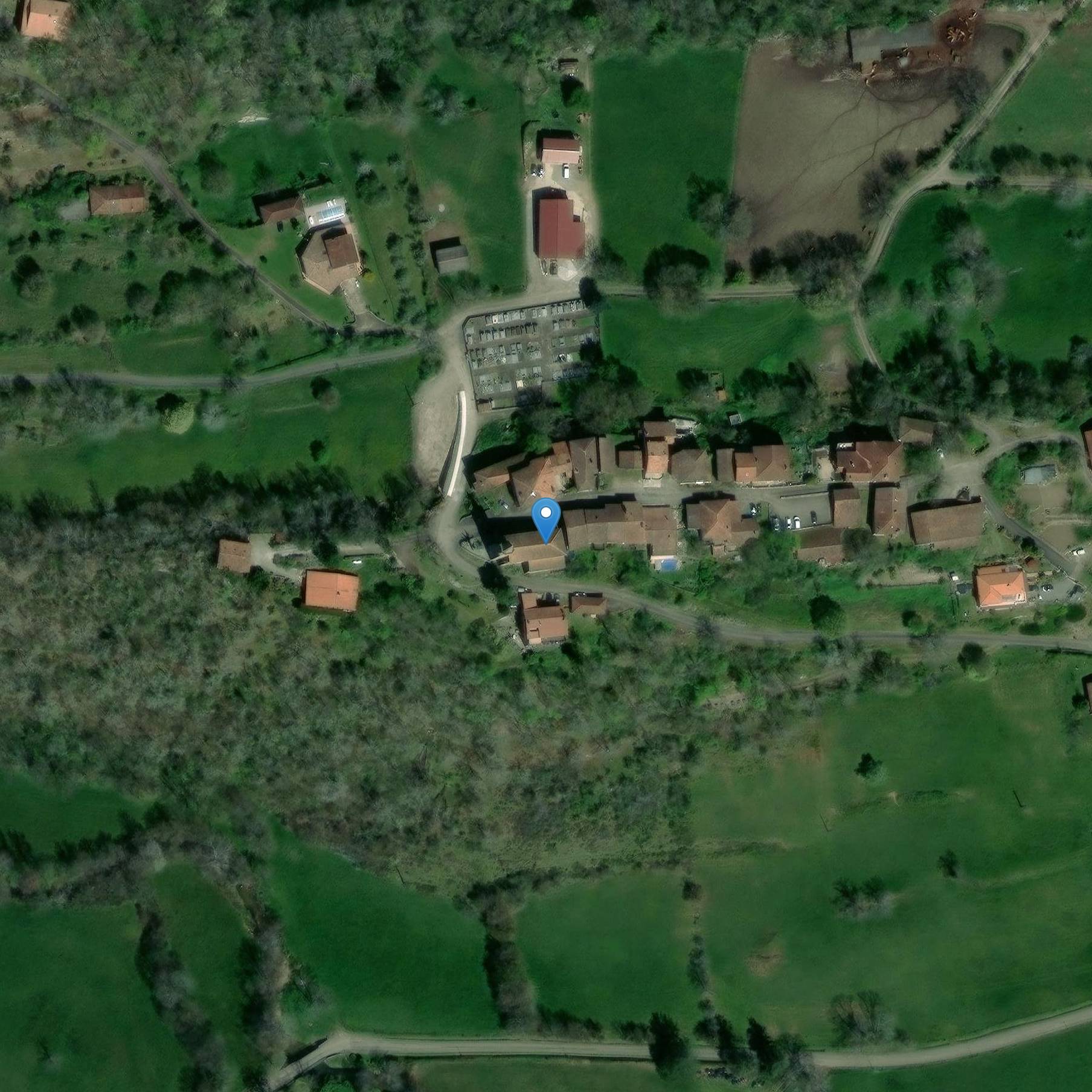 Photo de Iglesia de la Natividad-de-la-Sainte-Vierge de Montardit