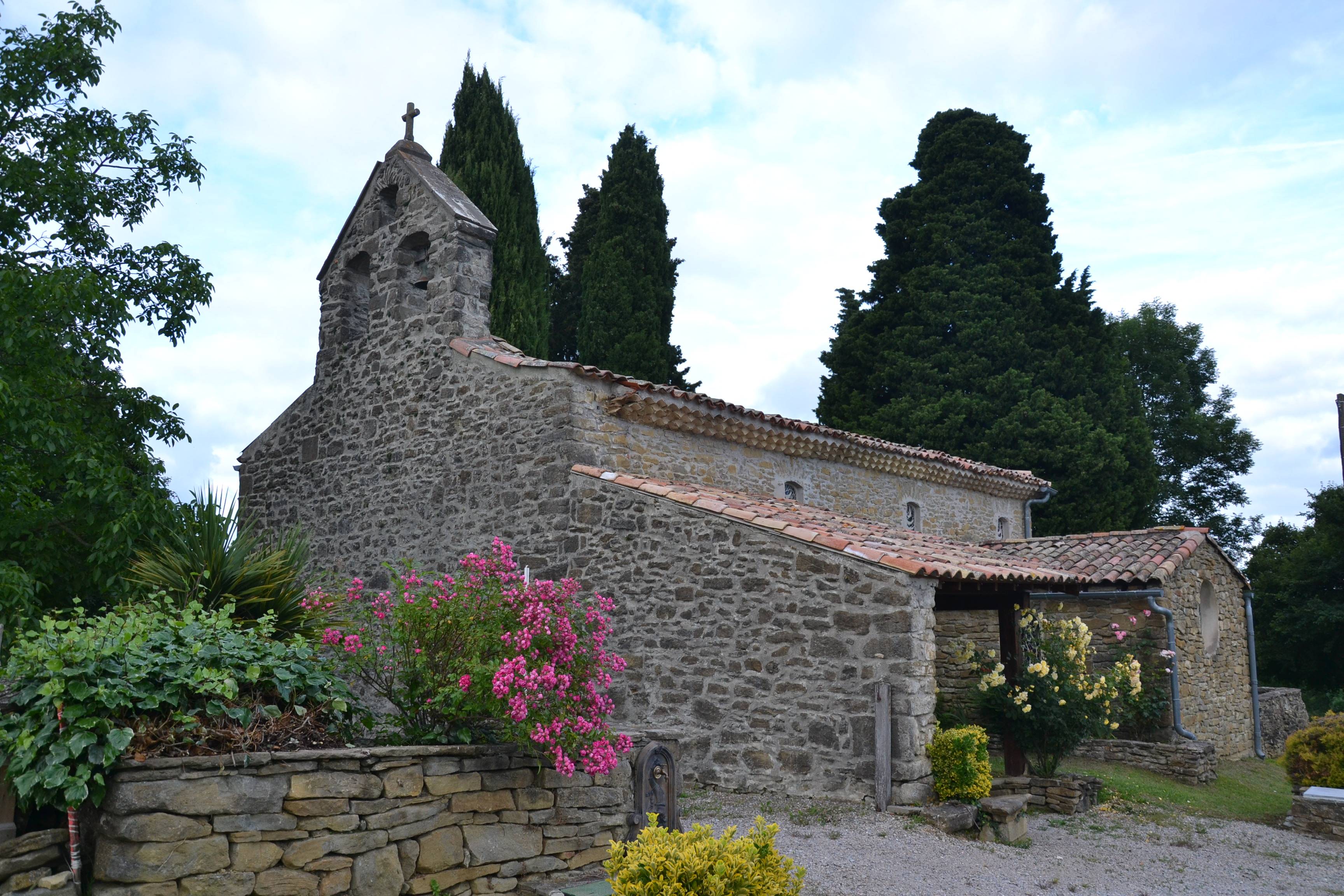 Photo de Église Saint-Jean-Baptiste de Pradettes