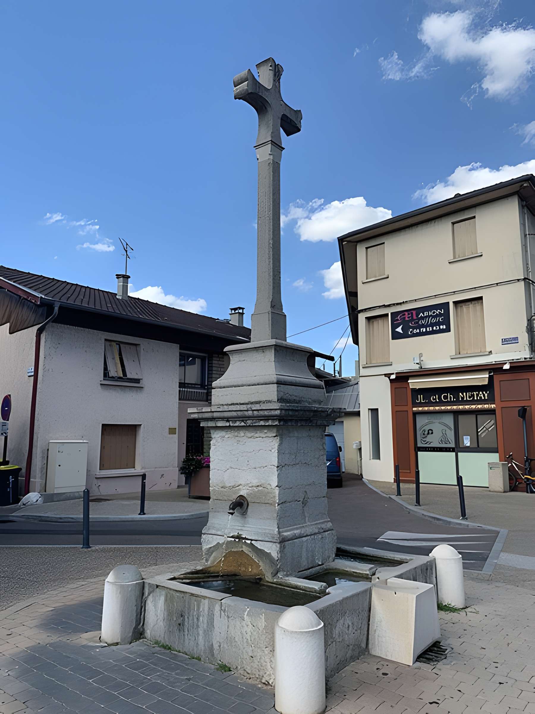 Calvaire-fontaine de Miribel