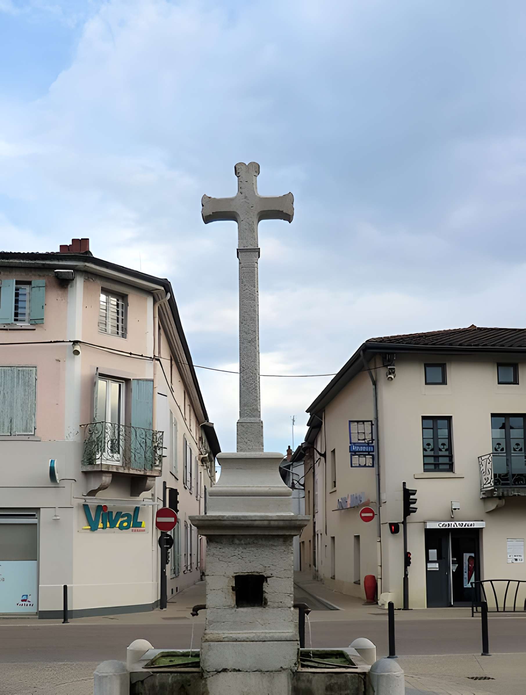 Calvaire-fontaine de Miribel