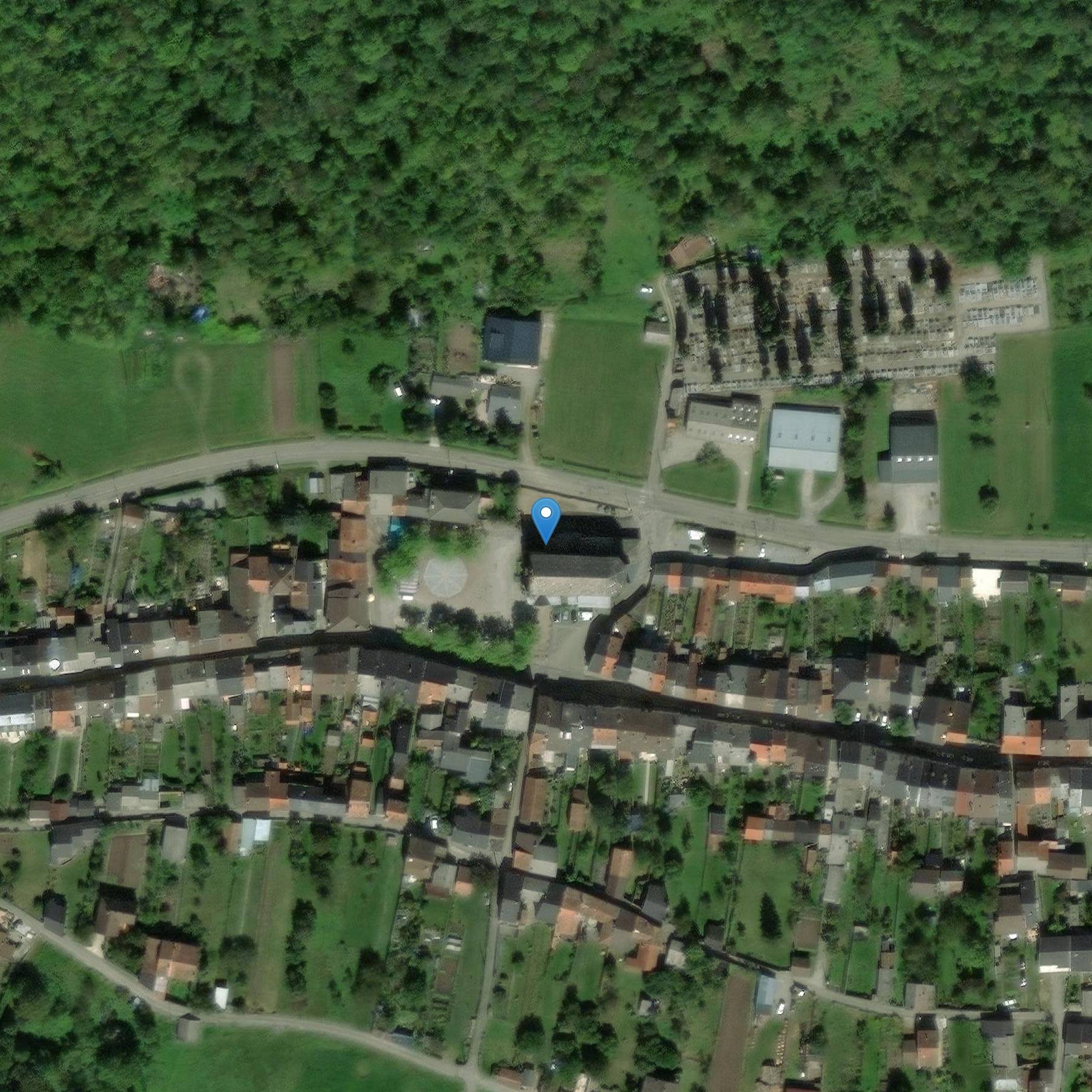 Photo de 聖マドレーヌ・デ・サラト教会