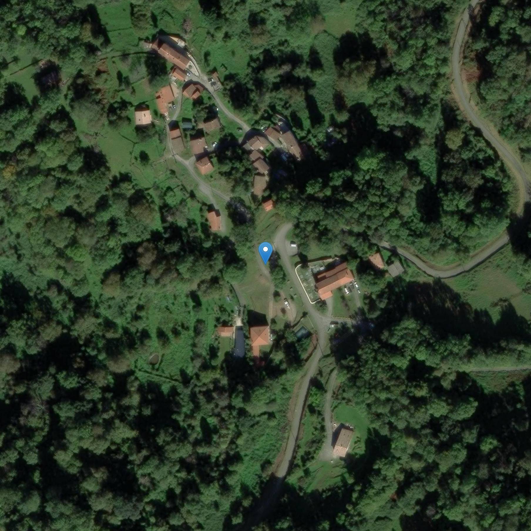 Photo de Kirche der Krippe-de-la-Vierge-Marie von Sentenac-de-Sérou