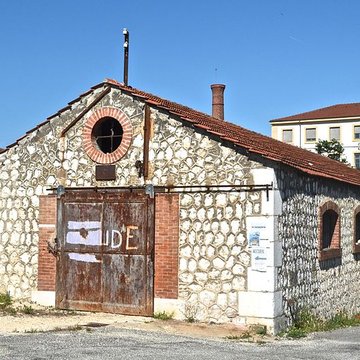Cartoucherie de Bourg-lès-Valence