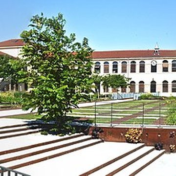 Cartoucherie de Bourg-lès-Valence