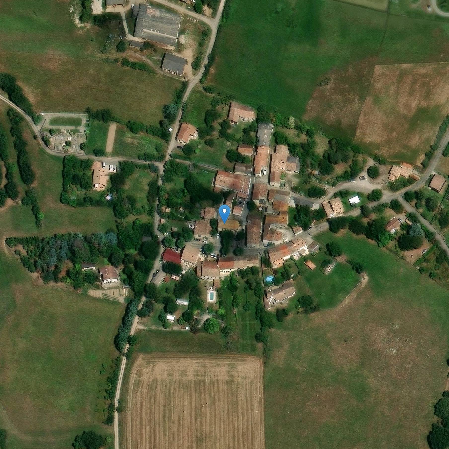 Photo de 特鲁瓦-德里耶日圣马蒂尔教堂