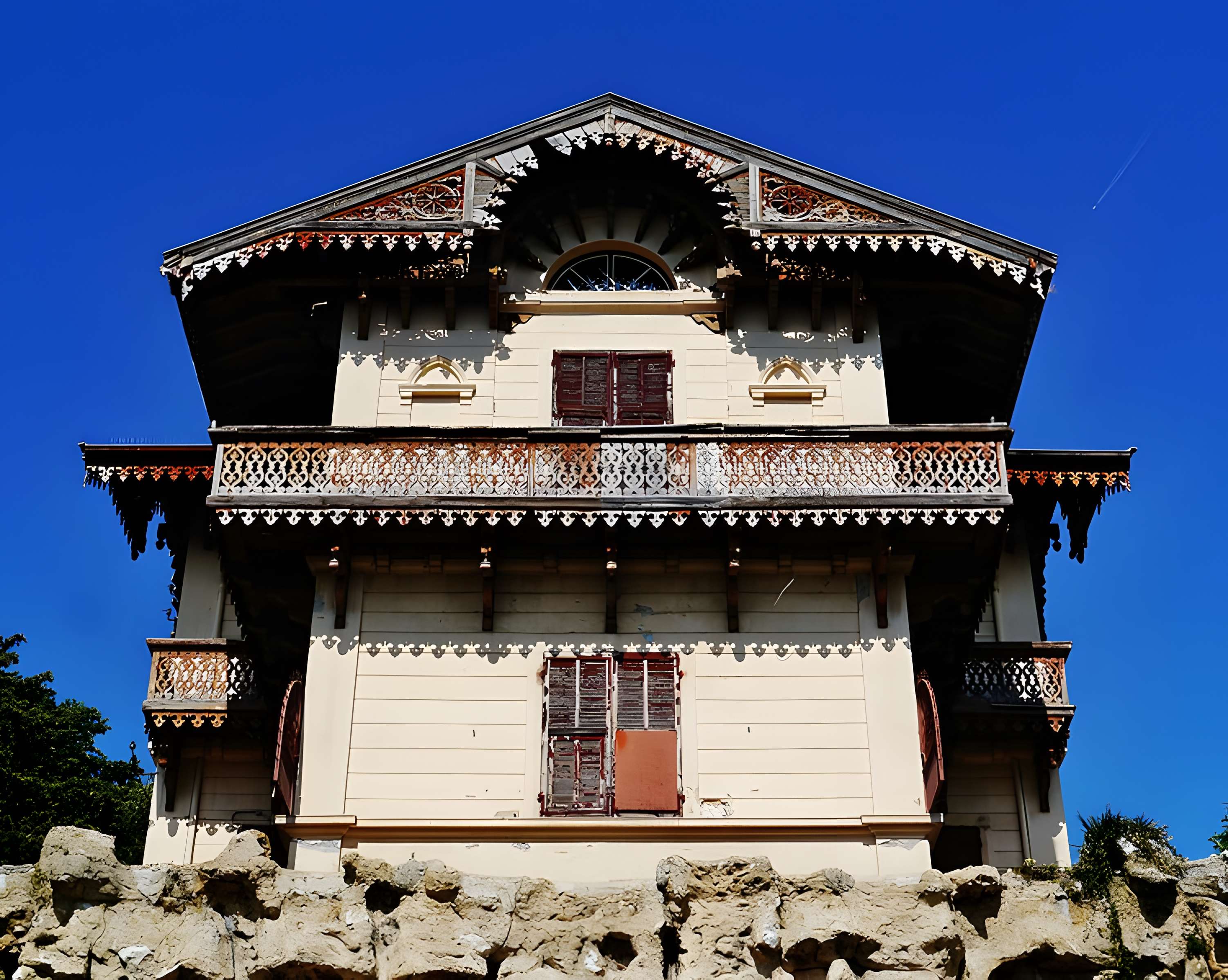 Cascade de Gairaut, ouvrage terminal du canal de la Vésubie