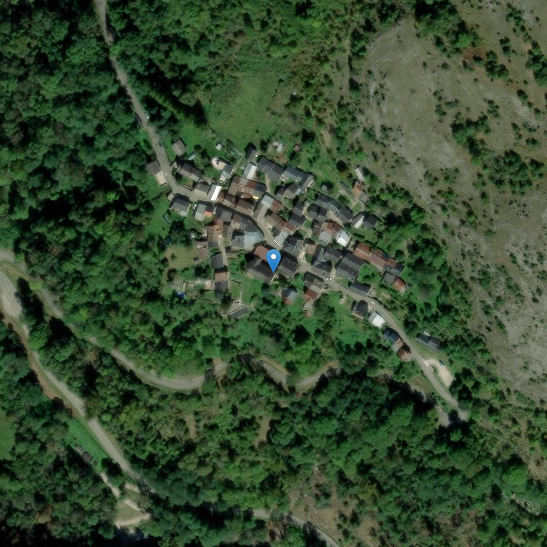 Photo de センテナック聖ジョージ教会