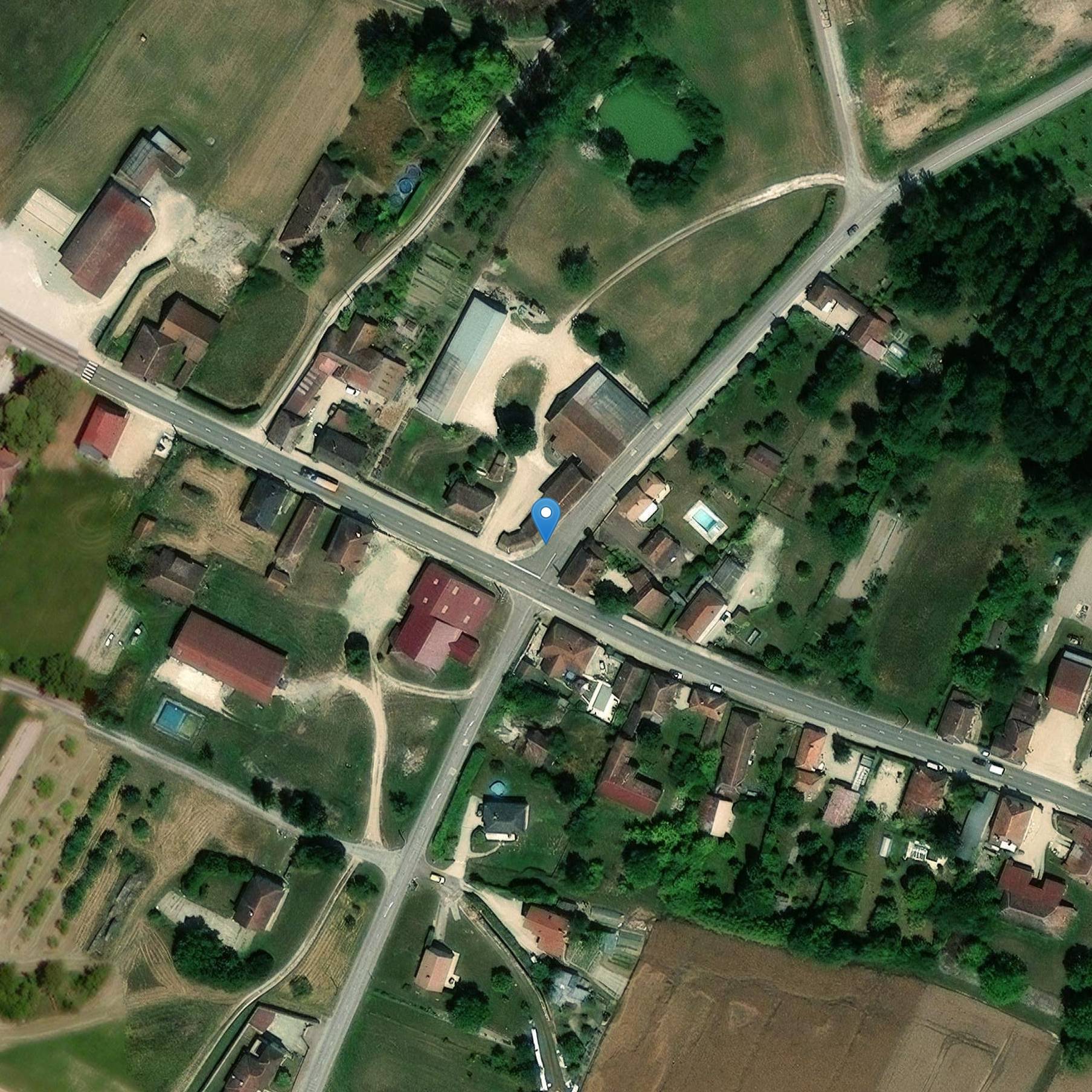 Photo de Iglesia de San Luis de Chaudrey