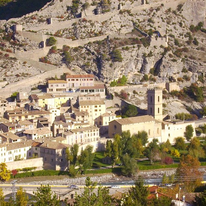 Photo de Ancienne cathédrale Notre-Dame de lAssomption, actuellement église paroissiale