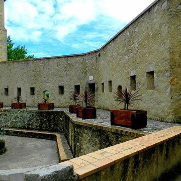 Ancienne cathédrale Notre-Dame de lAssomption, actuellement église paroissiale