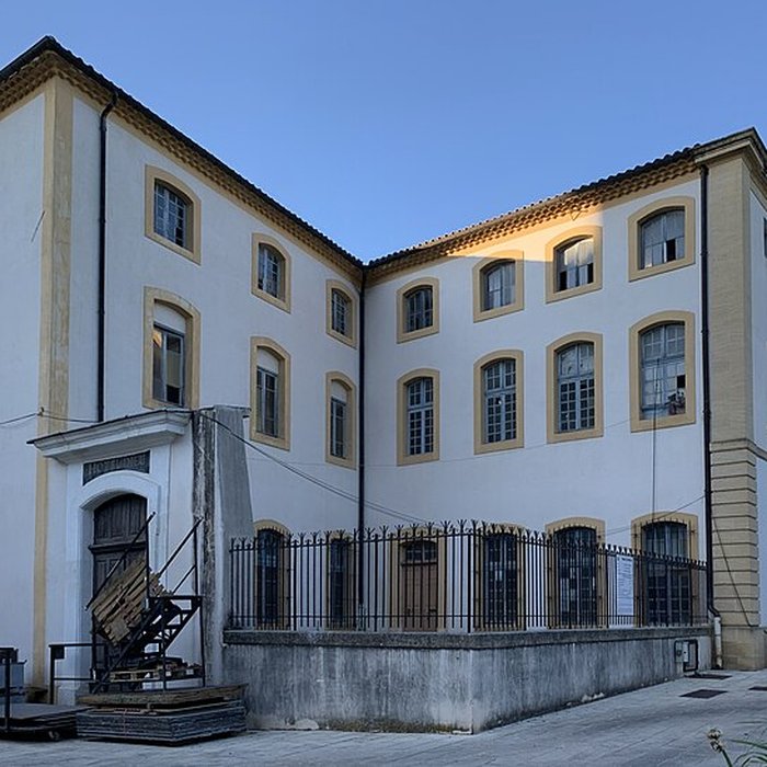 Photo de Centre hospitalier cours Pourtoules dOrange