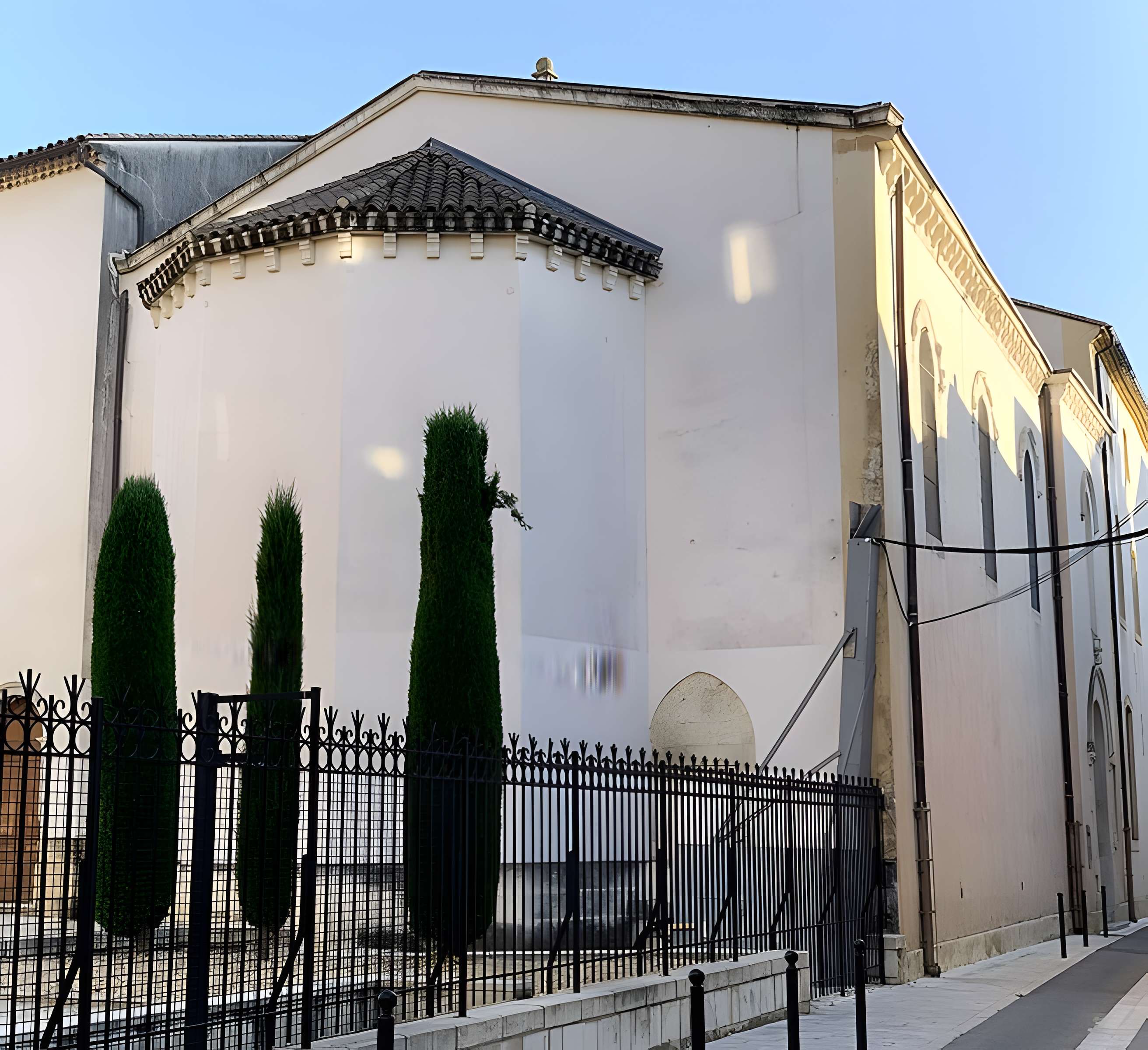 Centre hospitalier cours Pourtoules d'Orange