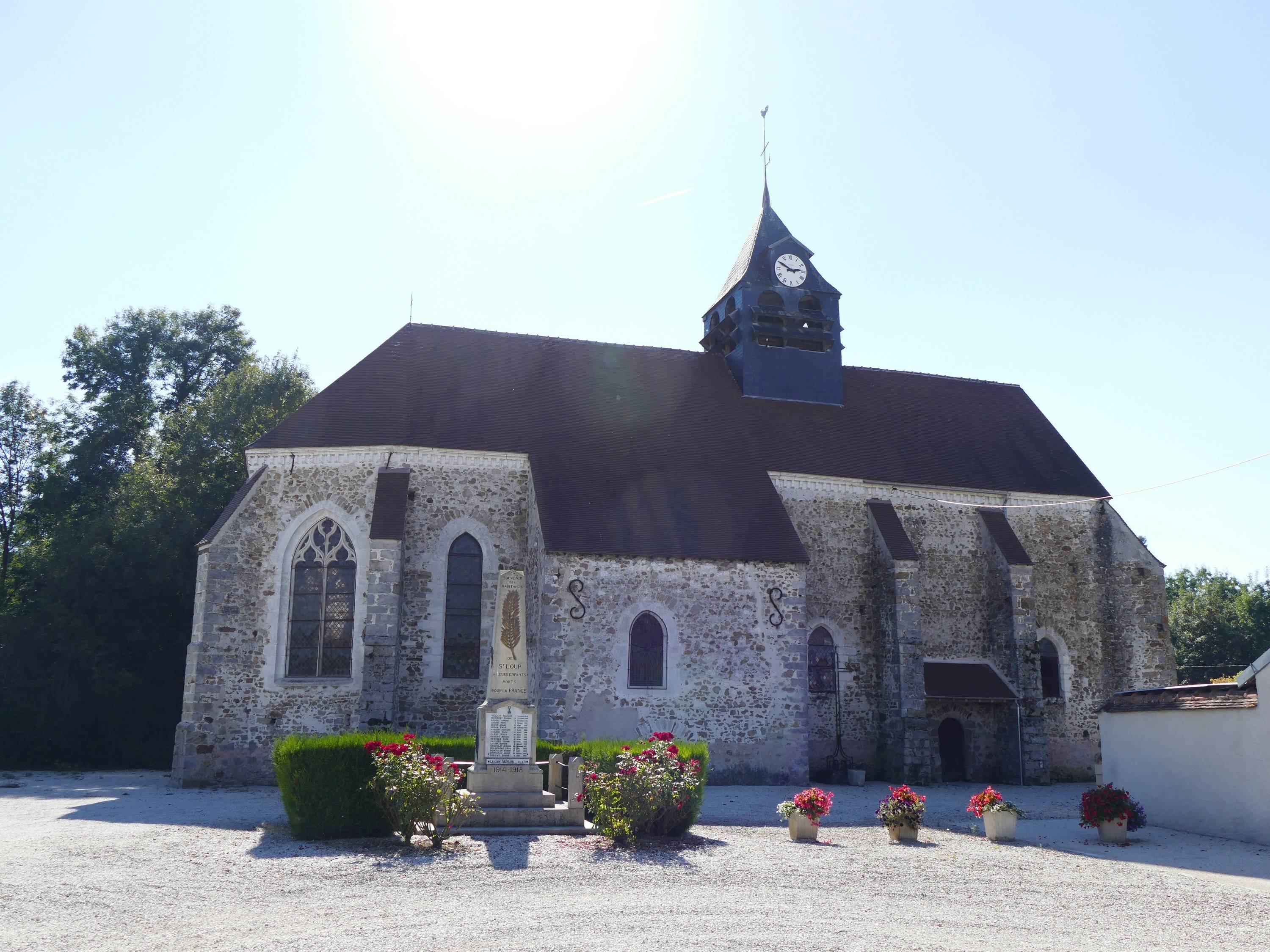 Photo de Saint-Loup de Troyes de Saint-Loup-de-Buffigny Church (聖Loup de Troyes de Saint-Loup-de-Buffigny Church) - 聖Loup-de-Buffigny-