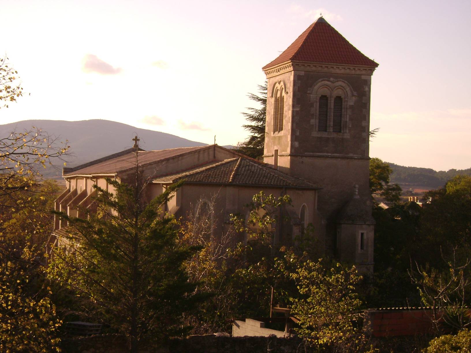 Photo de Église Saint-Genès de Ferrals-les-Corbières