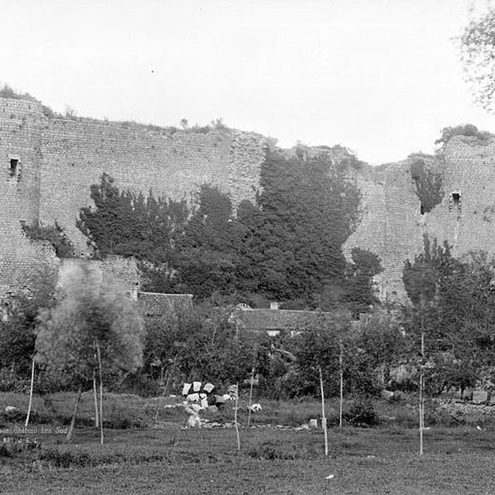 Photo de Château de Gençay