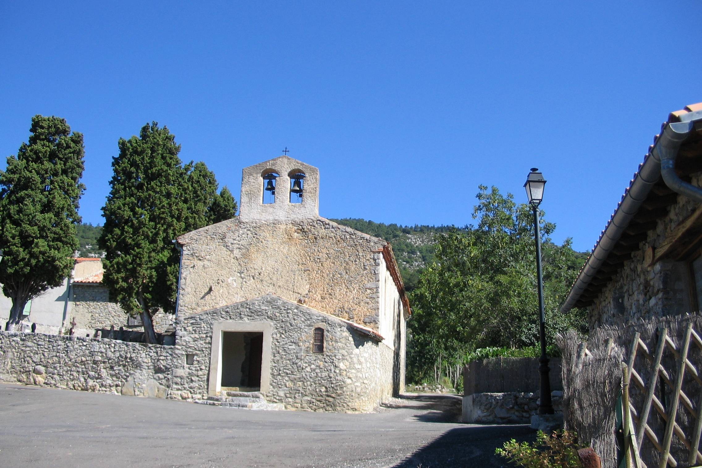Photo de Saint-Loup Church of Quirbajou