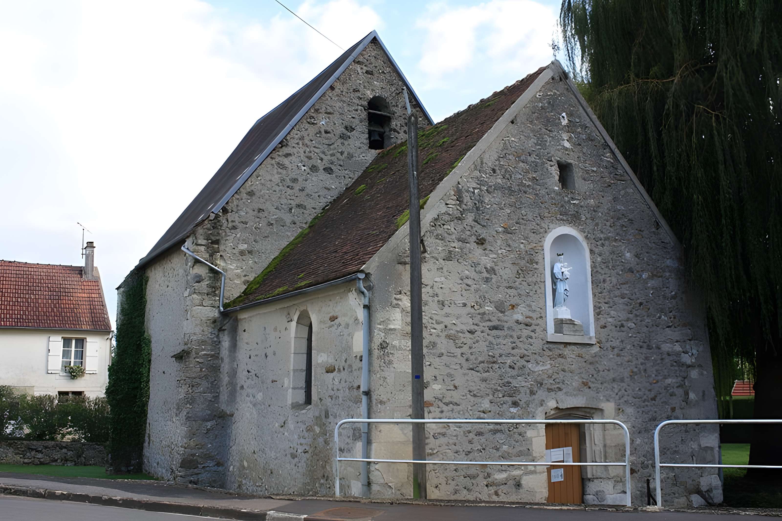 Chapelle de Villemoyenne 