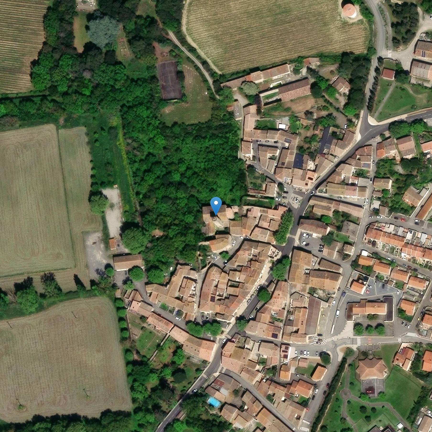 Photo de 维拉利耶圣安德鲁教堂