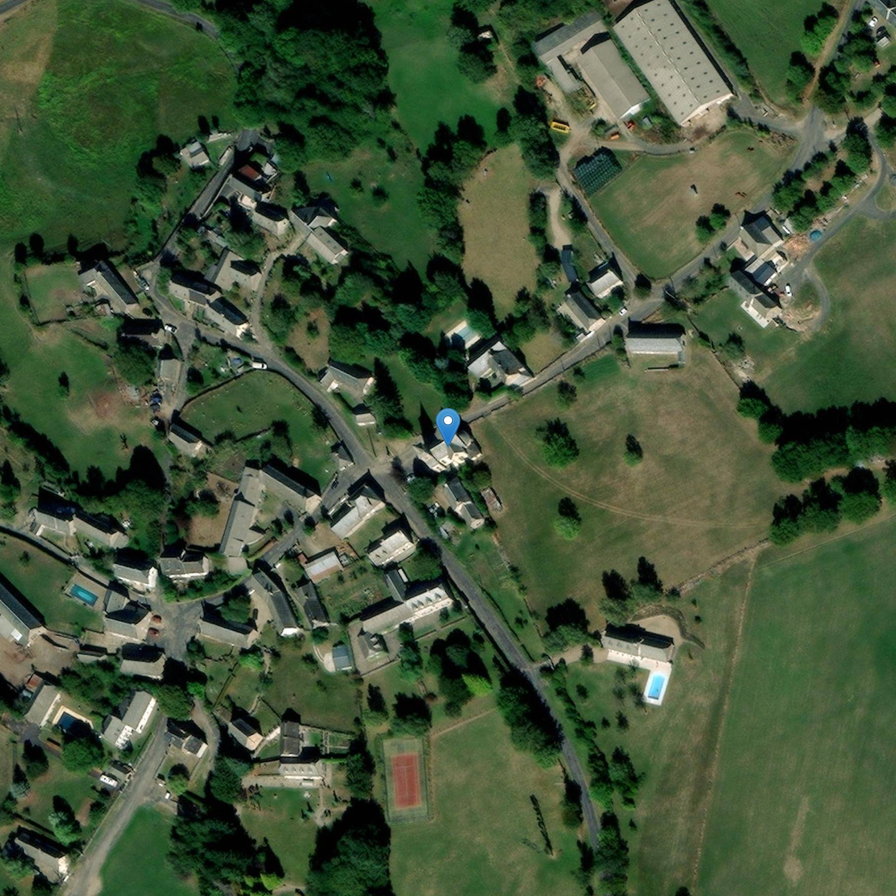 Photo de Church of St. Croix de Rives