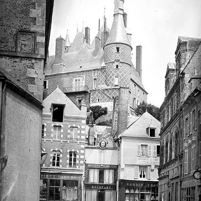 Photo de Château-musée de Gien : chasse, histoire et nature en Val-de-Loire