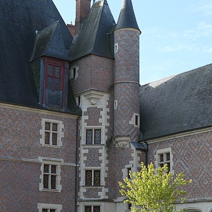Photo de Château-musée de Gien : chasse, histoire et nature en Val-de-Loire