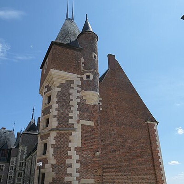 Photo de Château-musée de Gien : chasse, histoire et nature en Val-de-Loire
