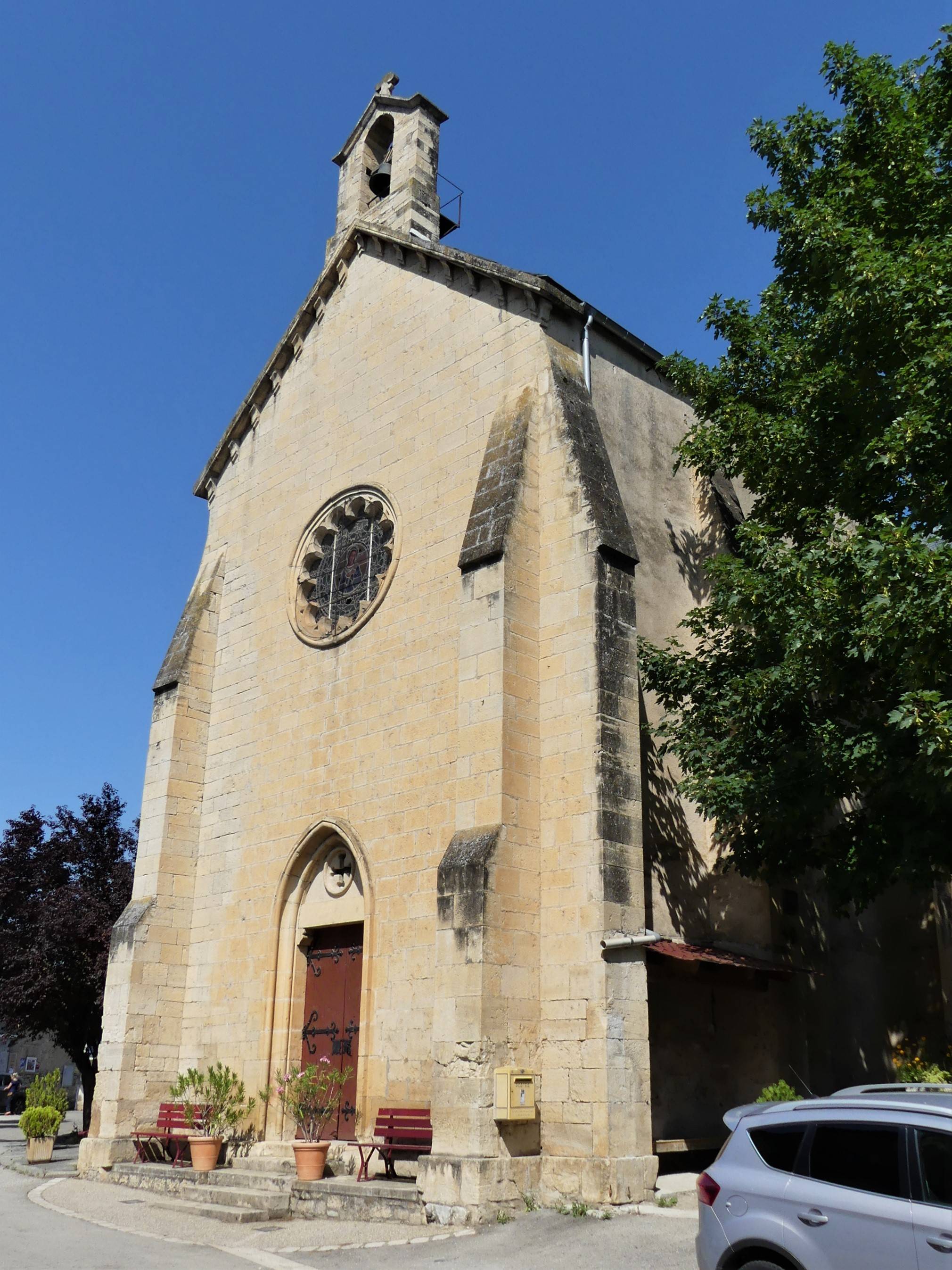 Photo de Église Saint-Pierre de Comprégnac