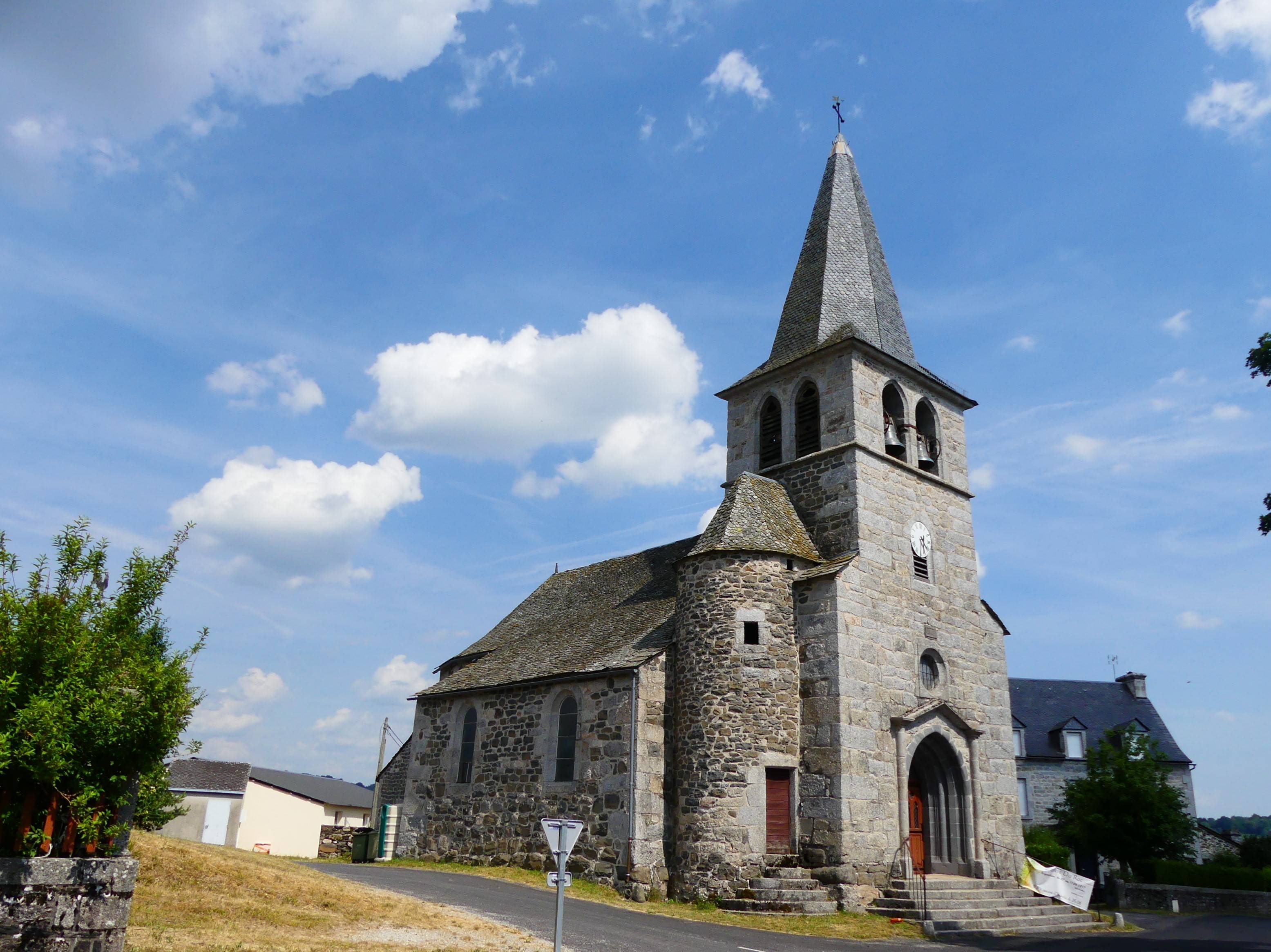 Photo de Église Saint-Jean-Baptiste d'Huparlac