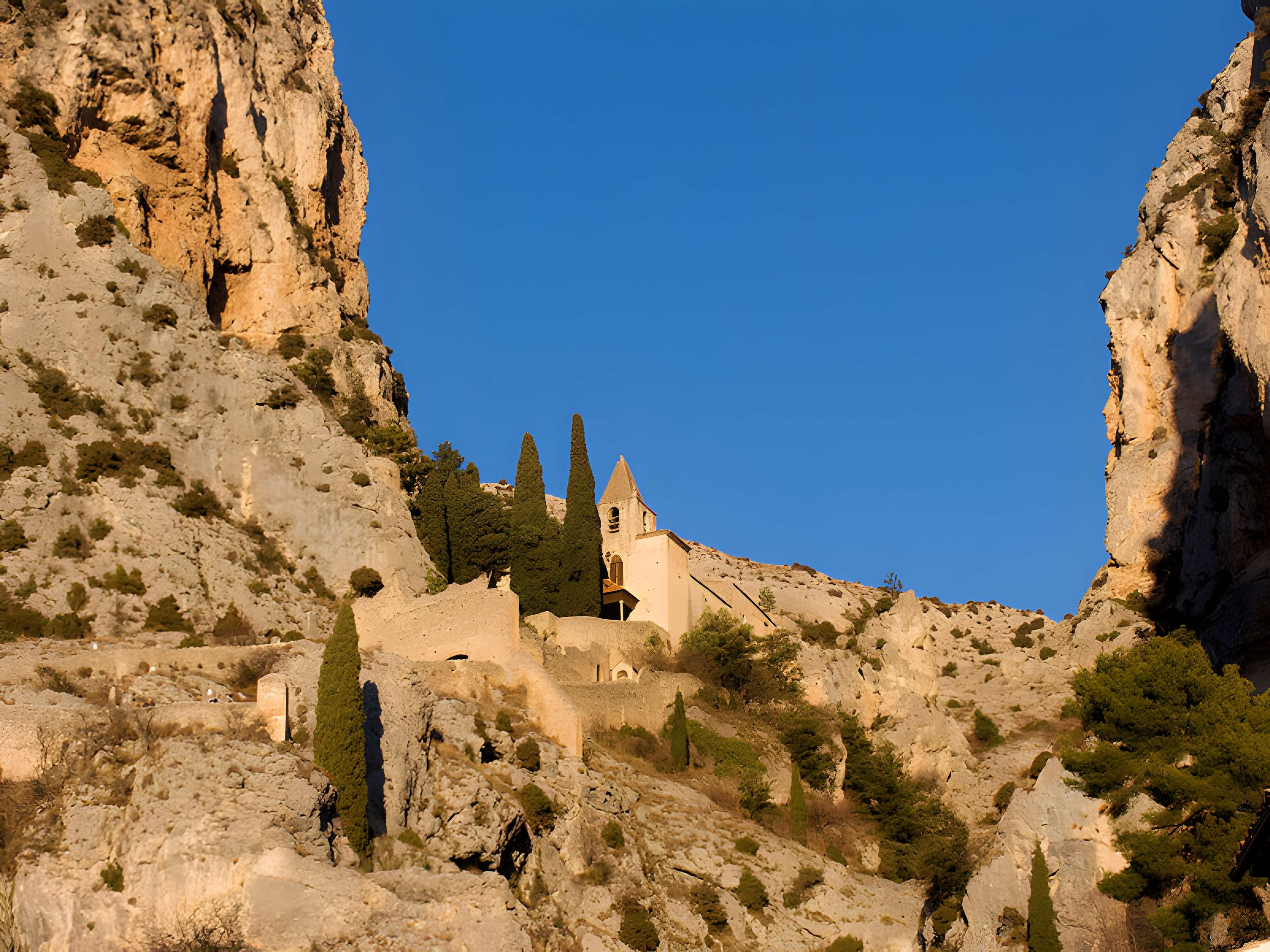 Chapelle Notre-Dame de Beauvoir à Moustiers-Sainte-Marie 