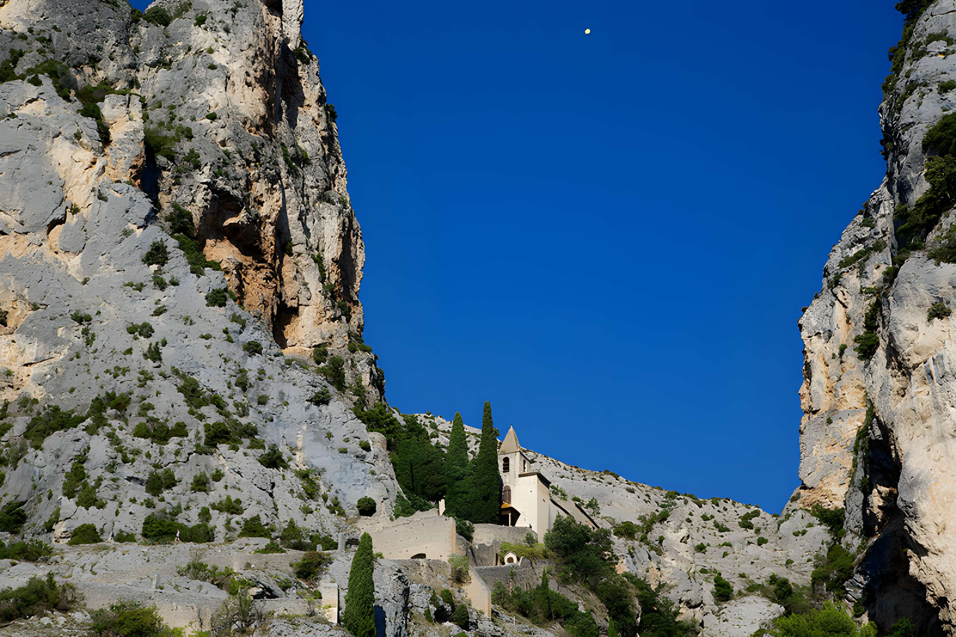 Chapelle Notre-Dame de Beauvoir à Moustiers-Sainte-Marie 