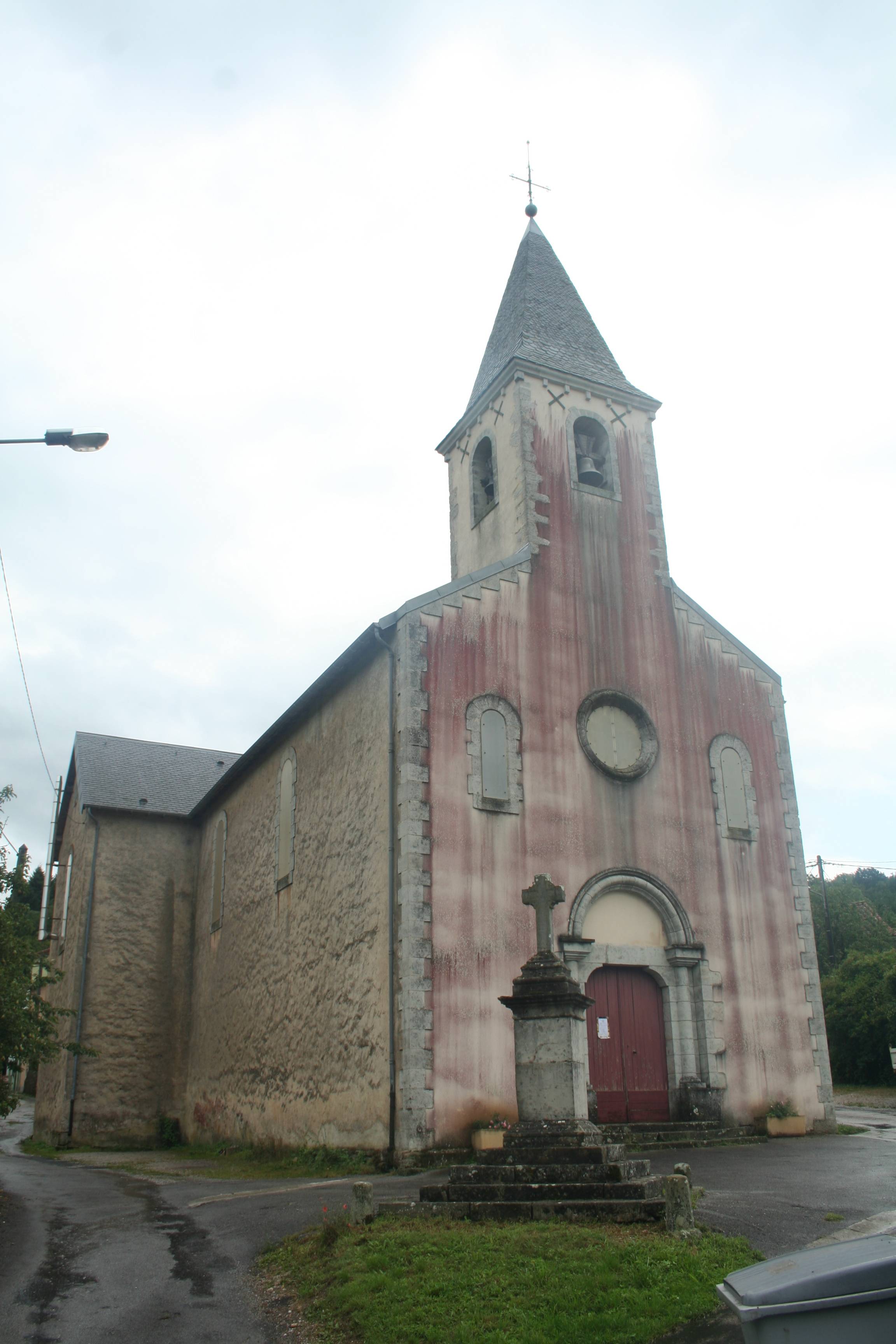 Photo de 塞诺梅斯圣阿曼教会
