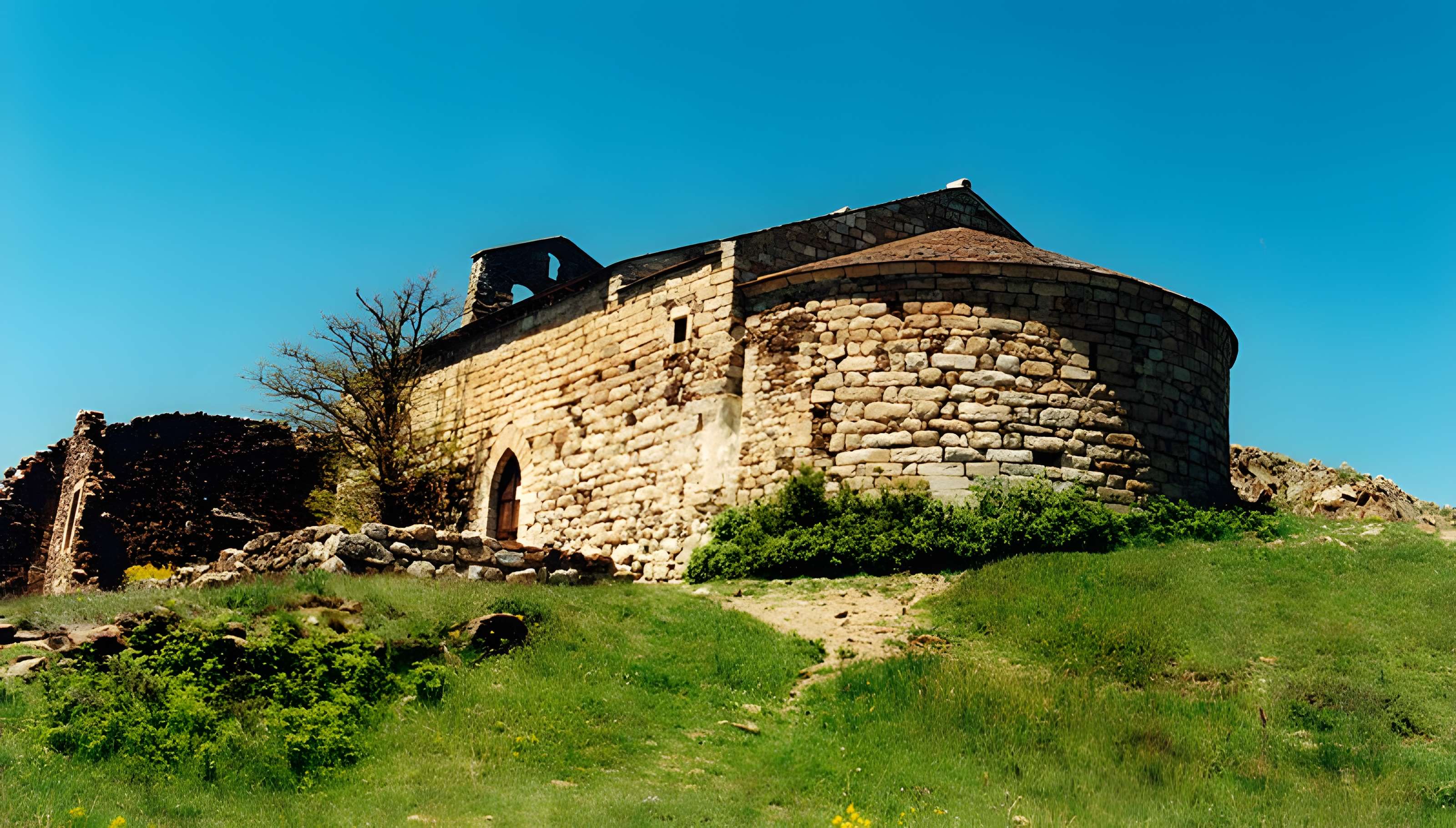 Chapelle Notre-Dame-de-Belloc à Dorres 