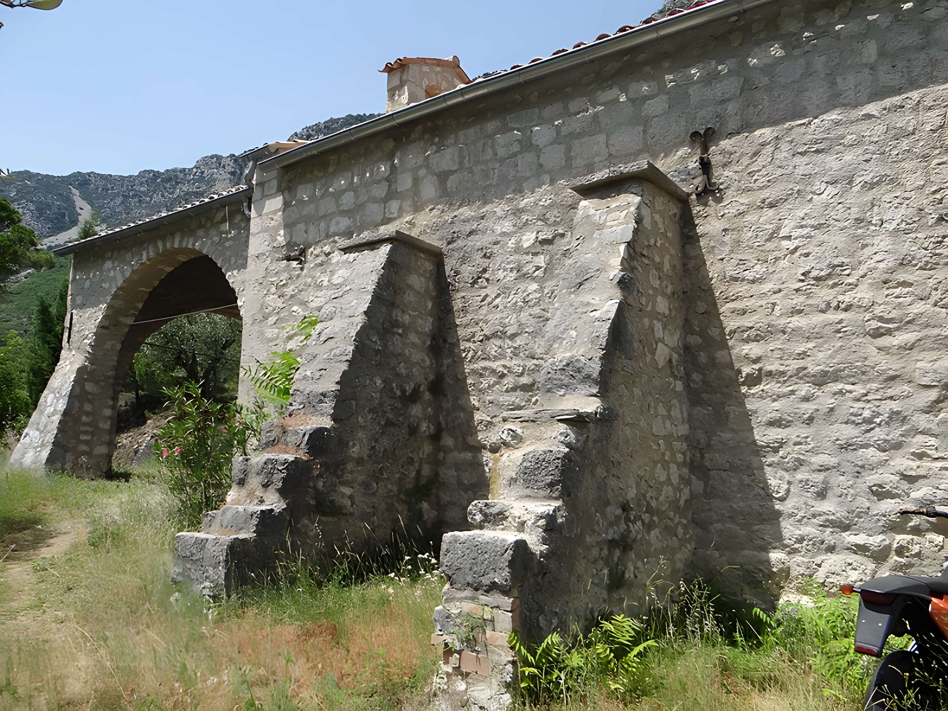 Chapelle Notre-Dame-d'Entrevignes de Sigale