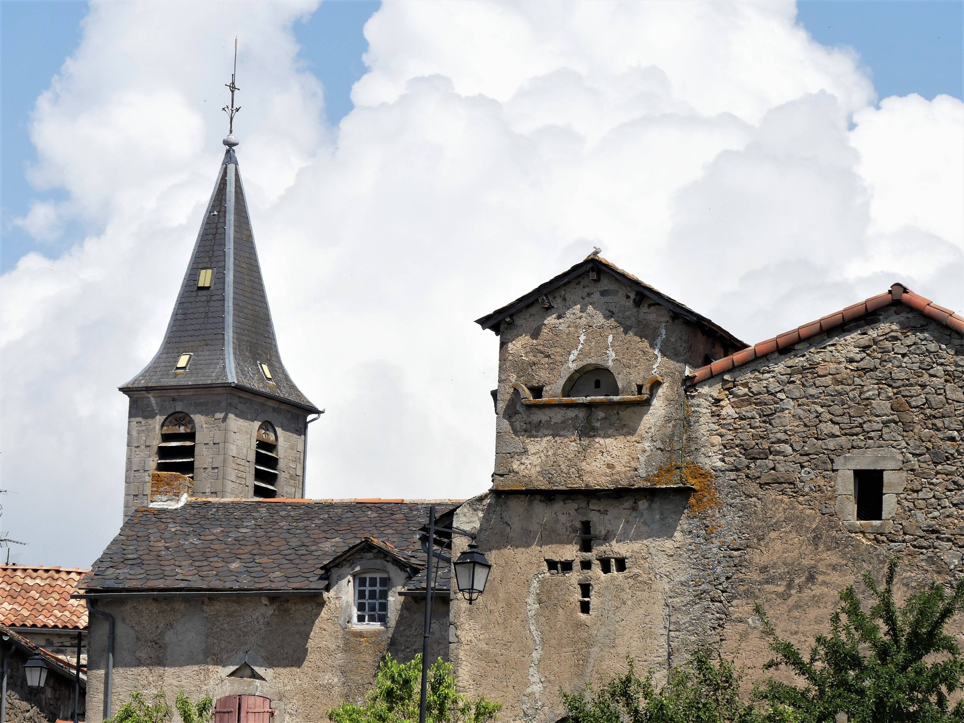 Photo de Saint-Victor's Church of Saint-Victor-et-Melvieu (セント・ビクターズ教会)