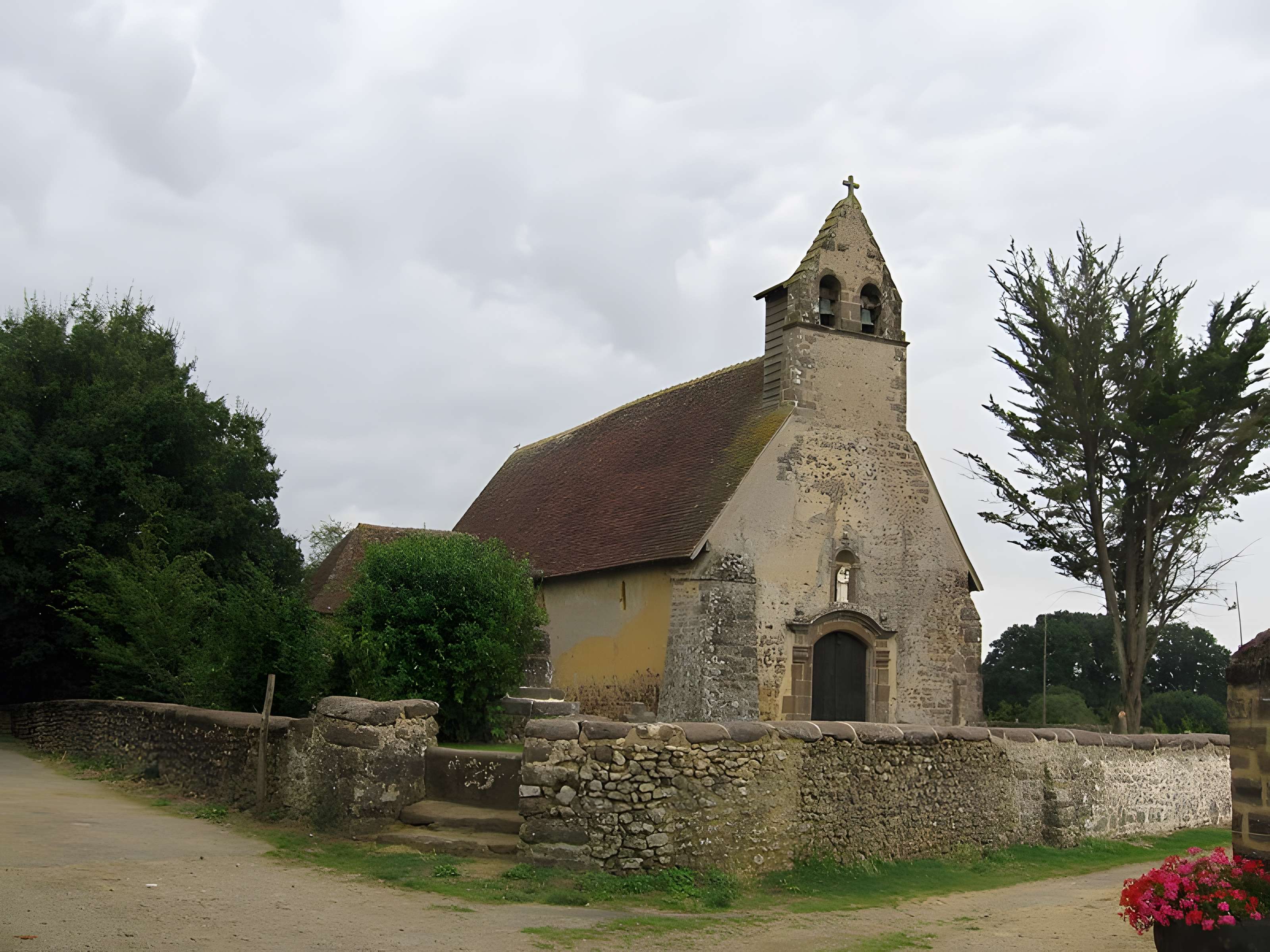 Chapelle Notre-Dame-des-Champs de Saint-Jean-d'Assé 