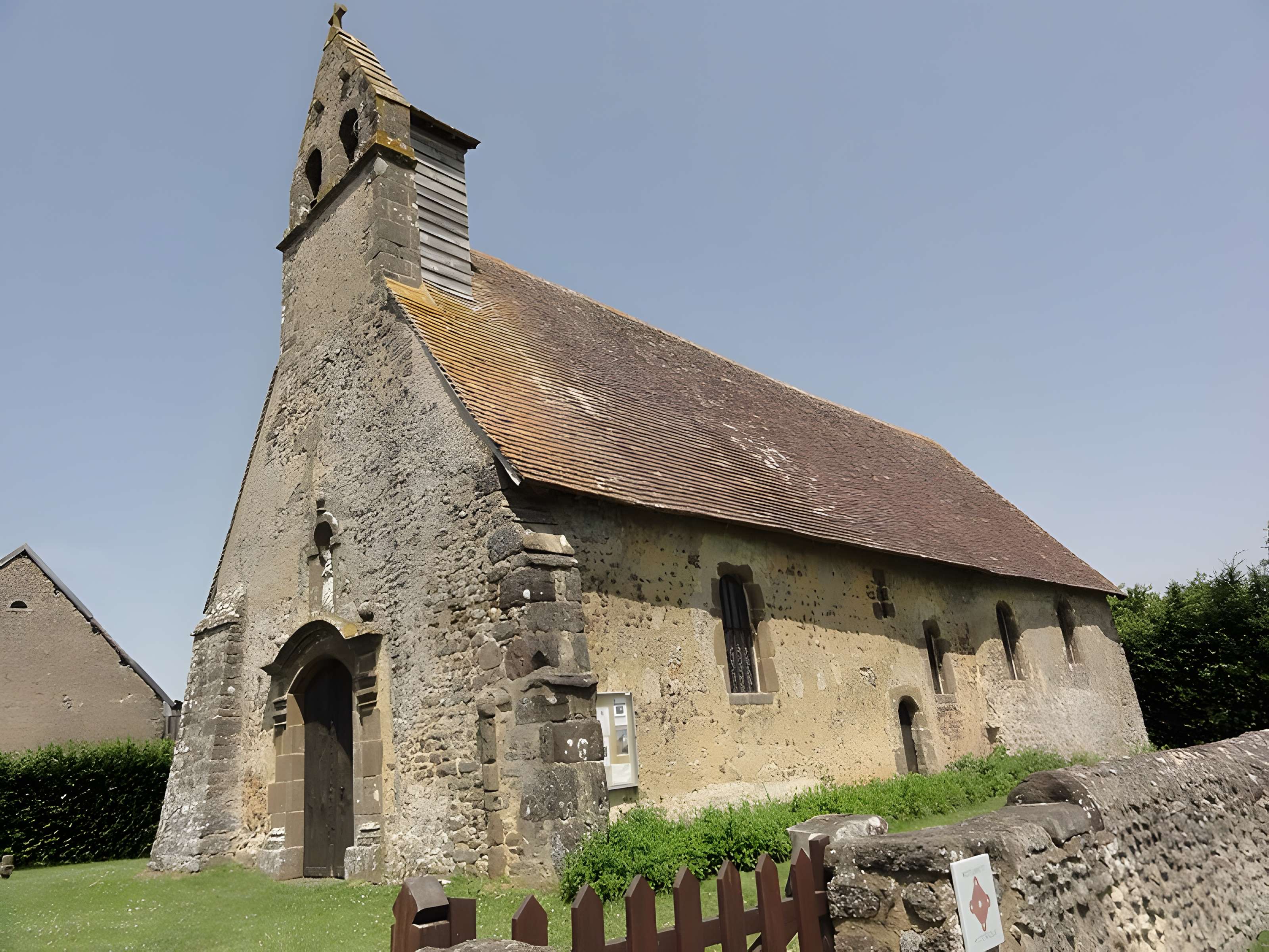 Chapelle Notre-Dame-des-Champs de Saint-Jean-d'Assé
