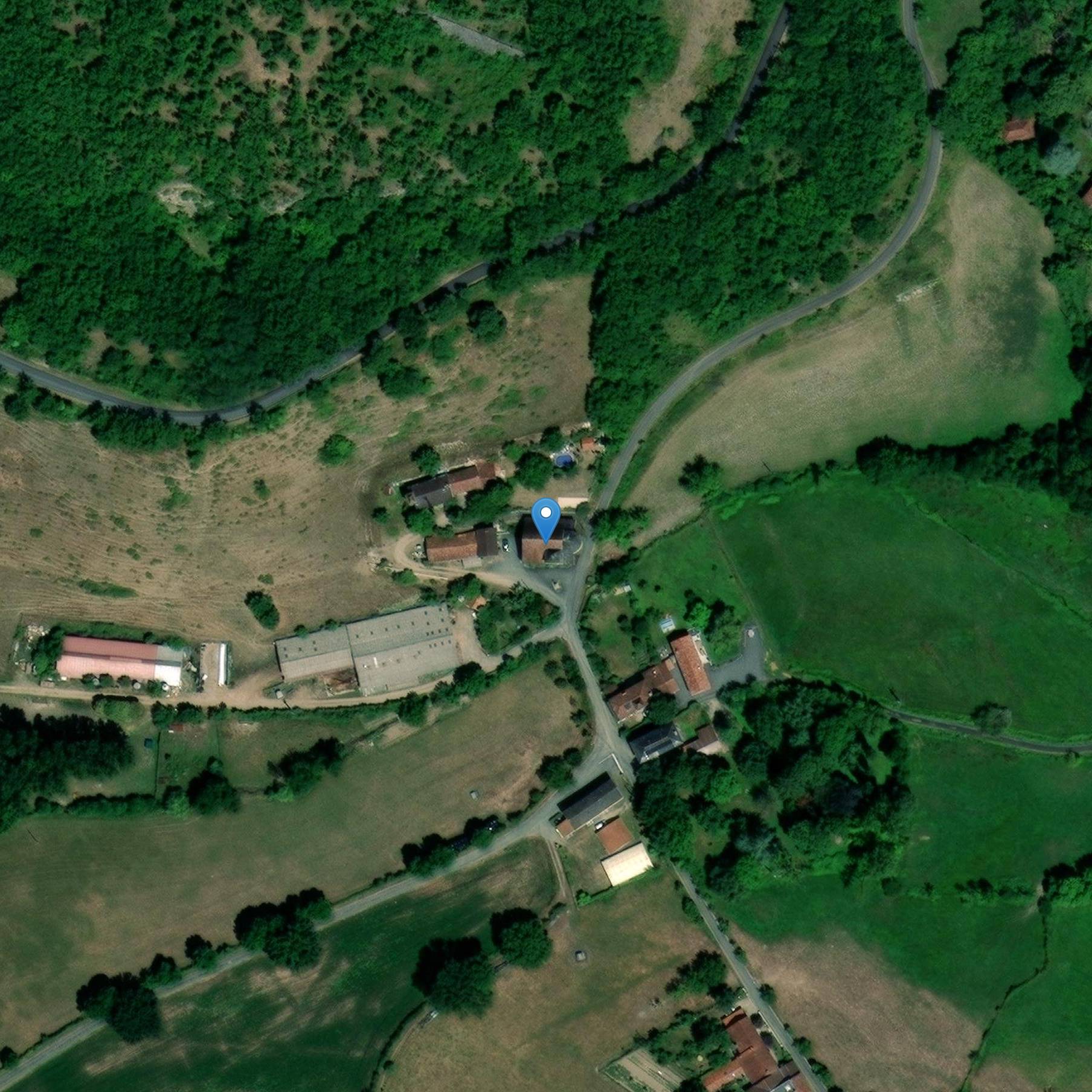 Photo de Iglesia de San Cirico de Tournhac