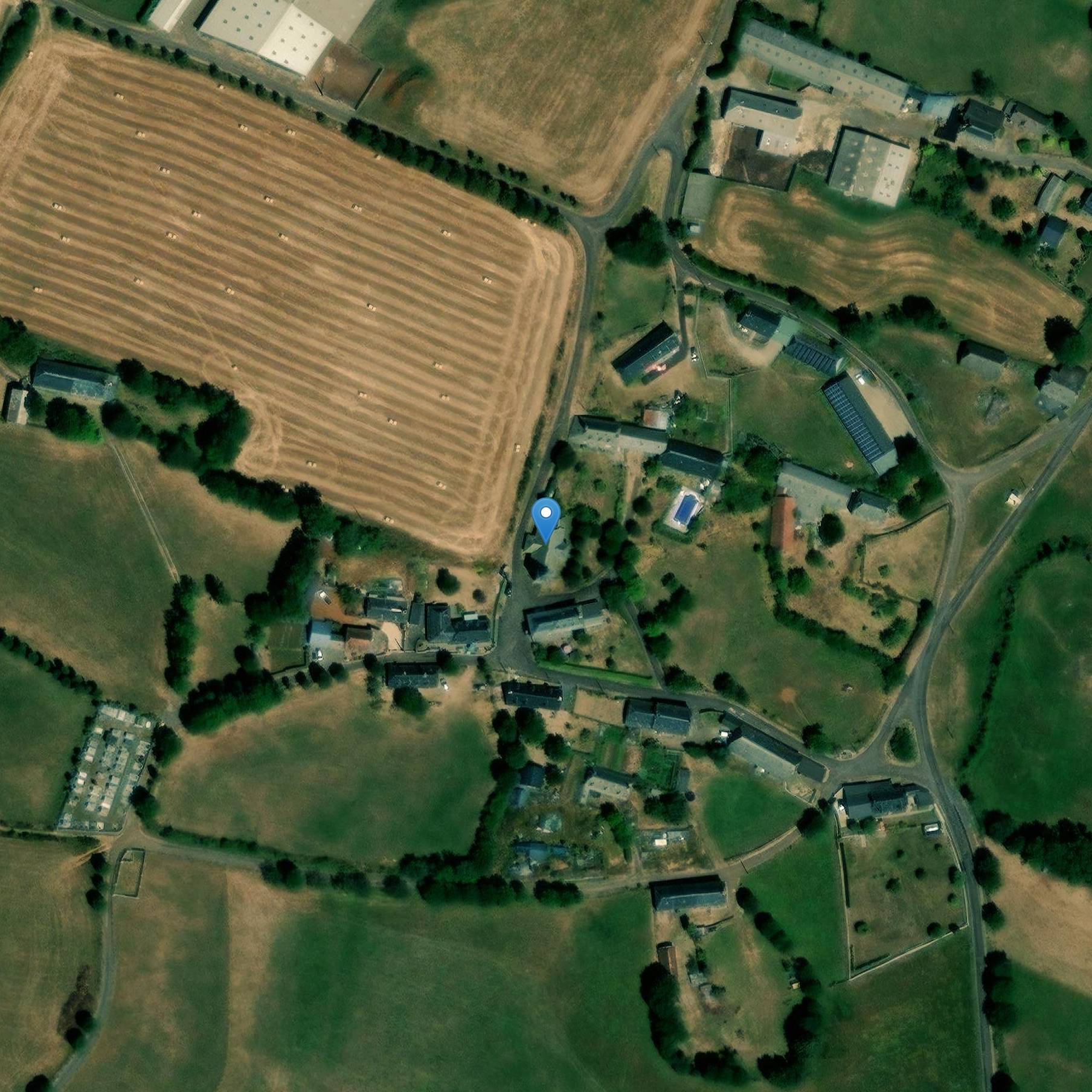 Photo de Douzalbatsの聖火星教会