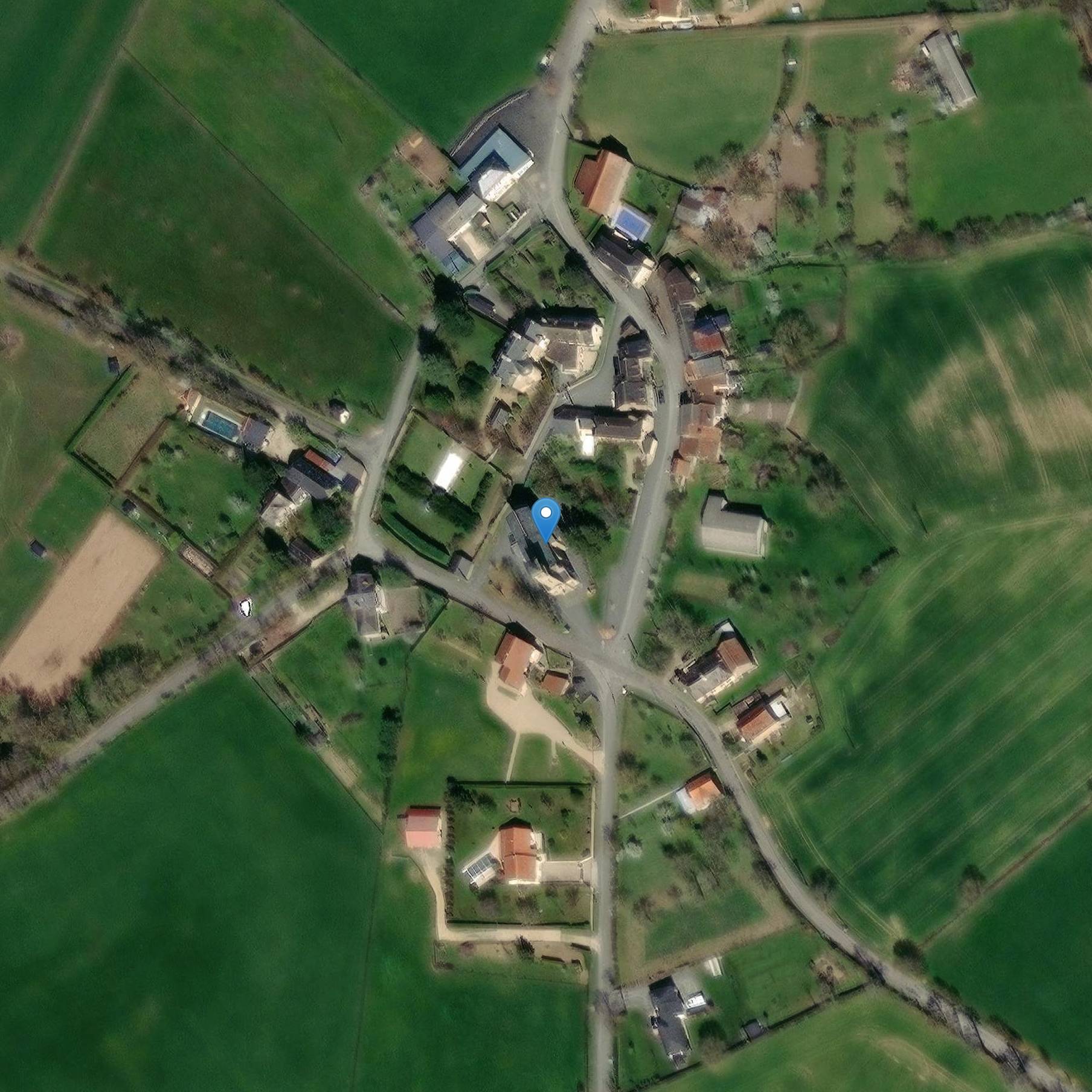 Photo de Saint-Michel de Pachins Church