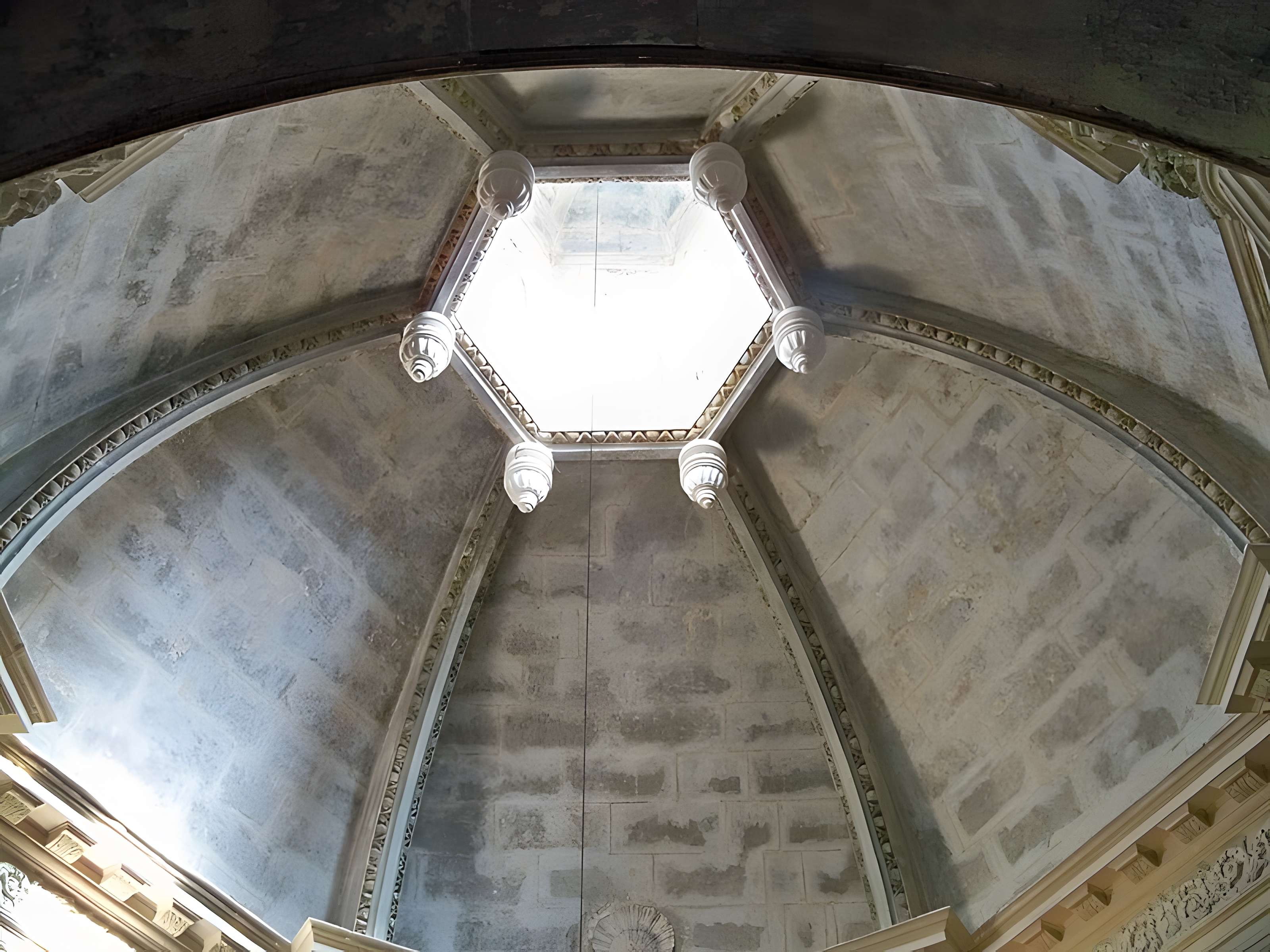 Chapelle Notre-Dame-du-Château de Saint-Étienne-du-Grès