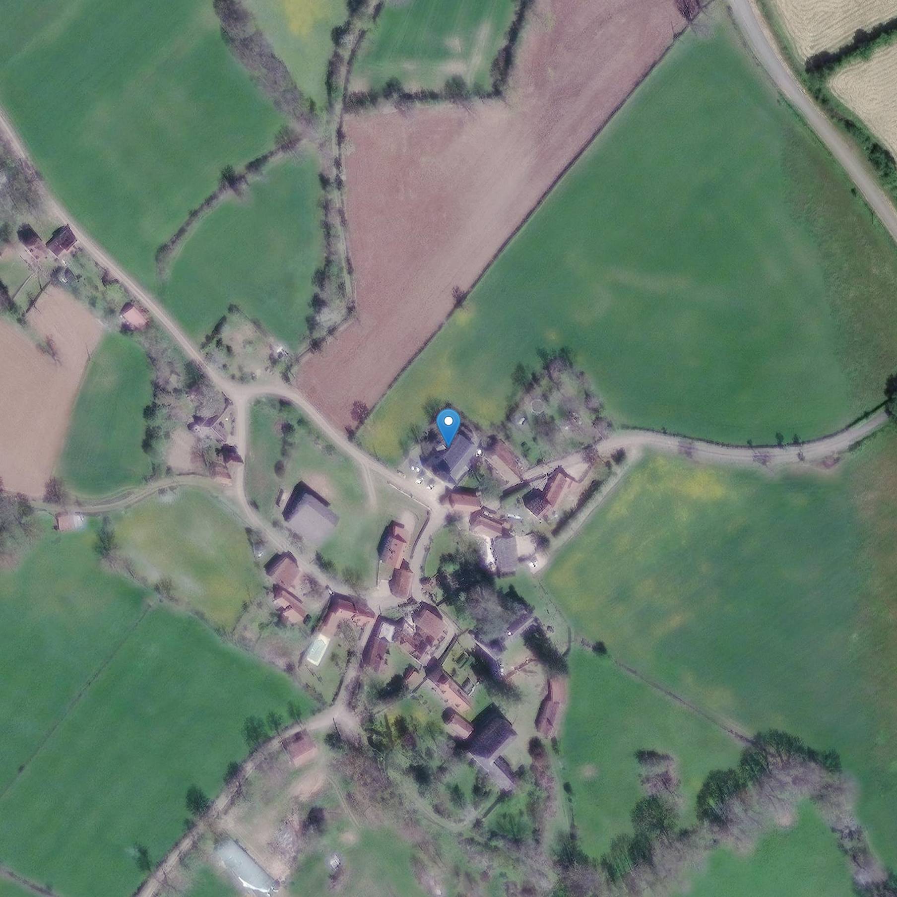 Photo de Saint Lawrence Church of Mayrinhagues