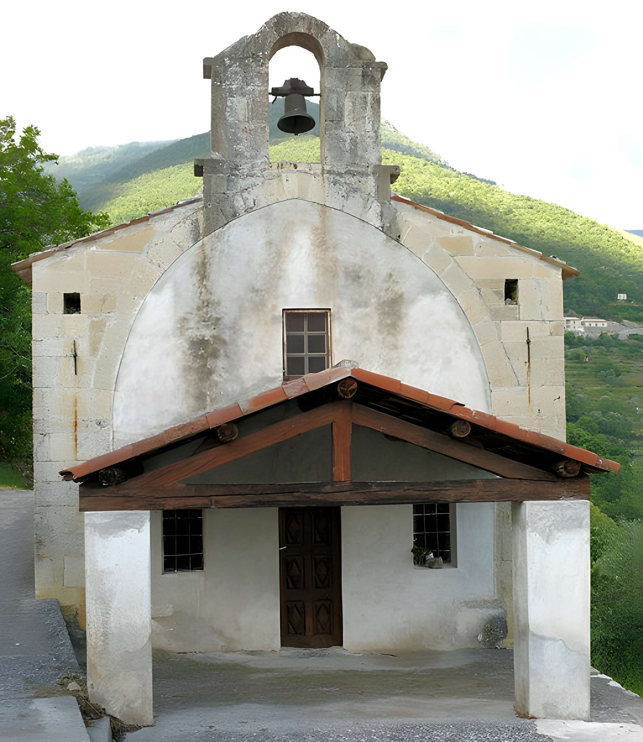 Chapelle Saint-Antoine de Clans 