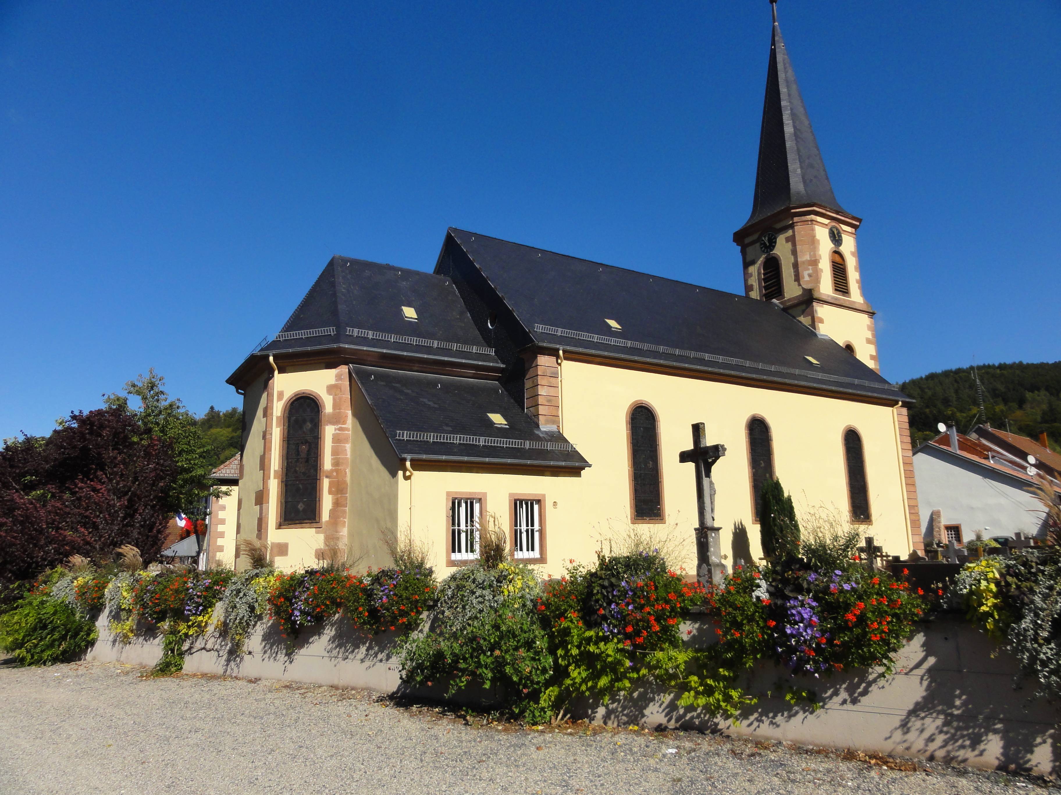 Photo de Saint Nicholas Church of Colroy-la-Roche